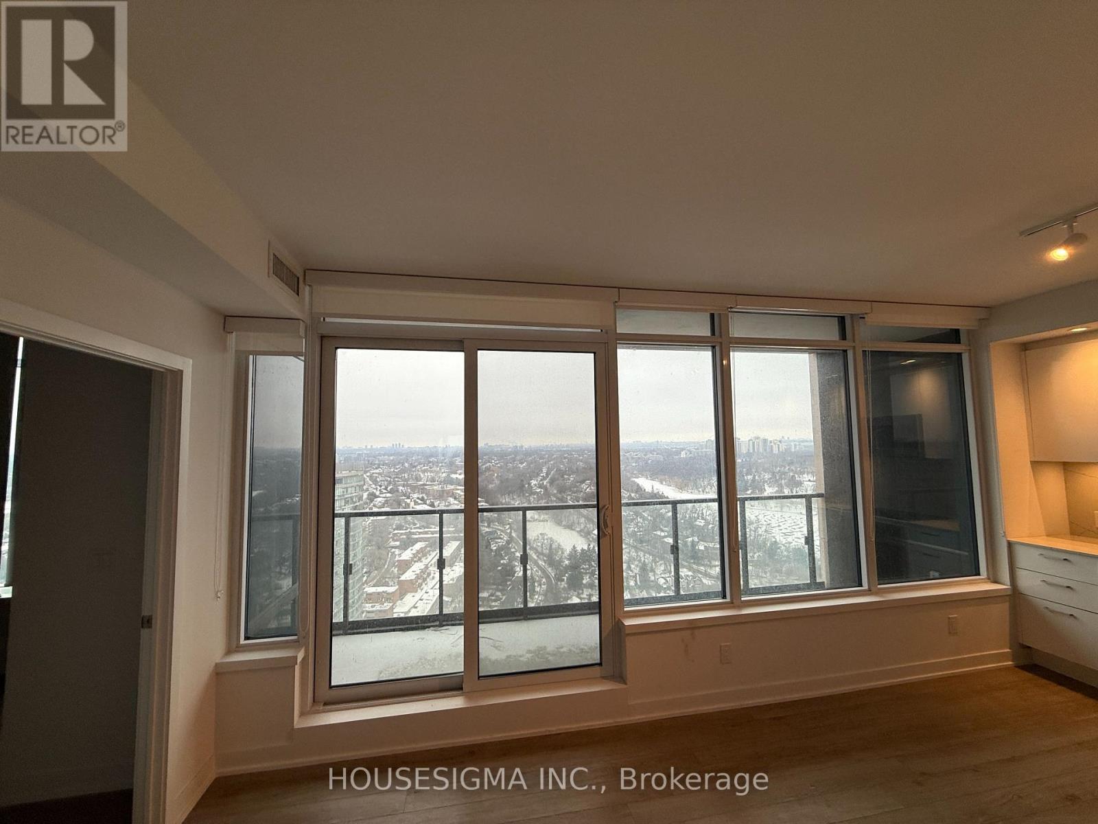 3712 - 1926 Lake Shore Boulevard W, Toronto, Ontario  M6S 0B1 - Photo 12 - W12559974