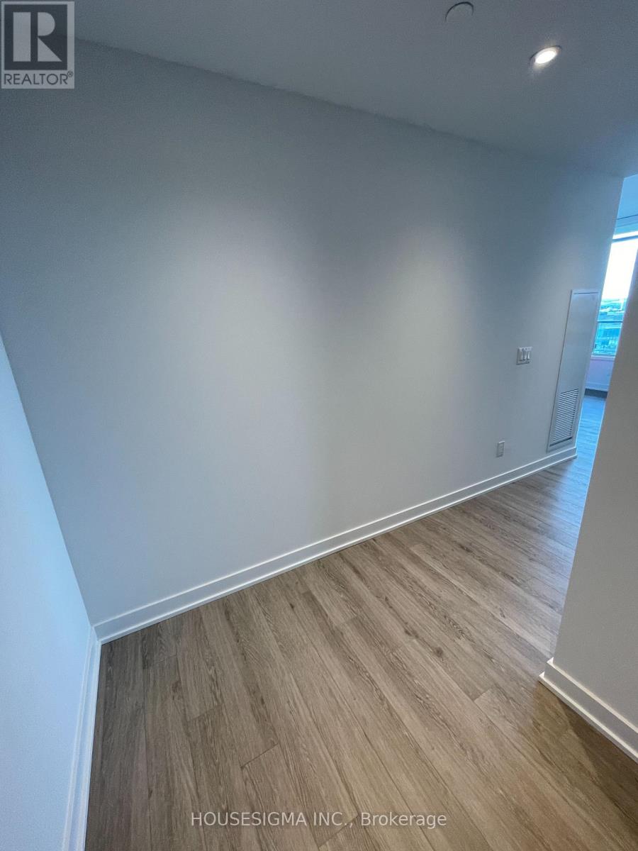 3712 - 1926 Lake Shore Boulevard W, Toronto, Ontario  M6S 0B1 - Photo 2 - W12559974