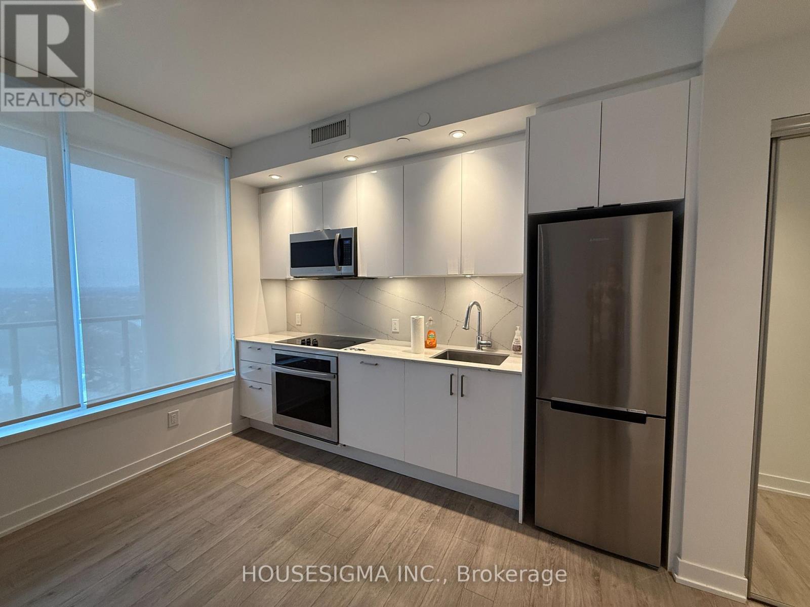 3712 - 1926 Lake Shore Boulevard W, Toronto, Ontario  M6S 0B1 - Photo 5 - W12559974