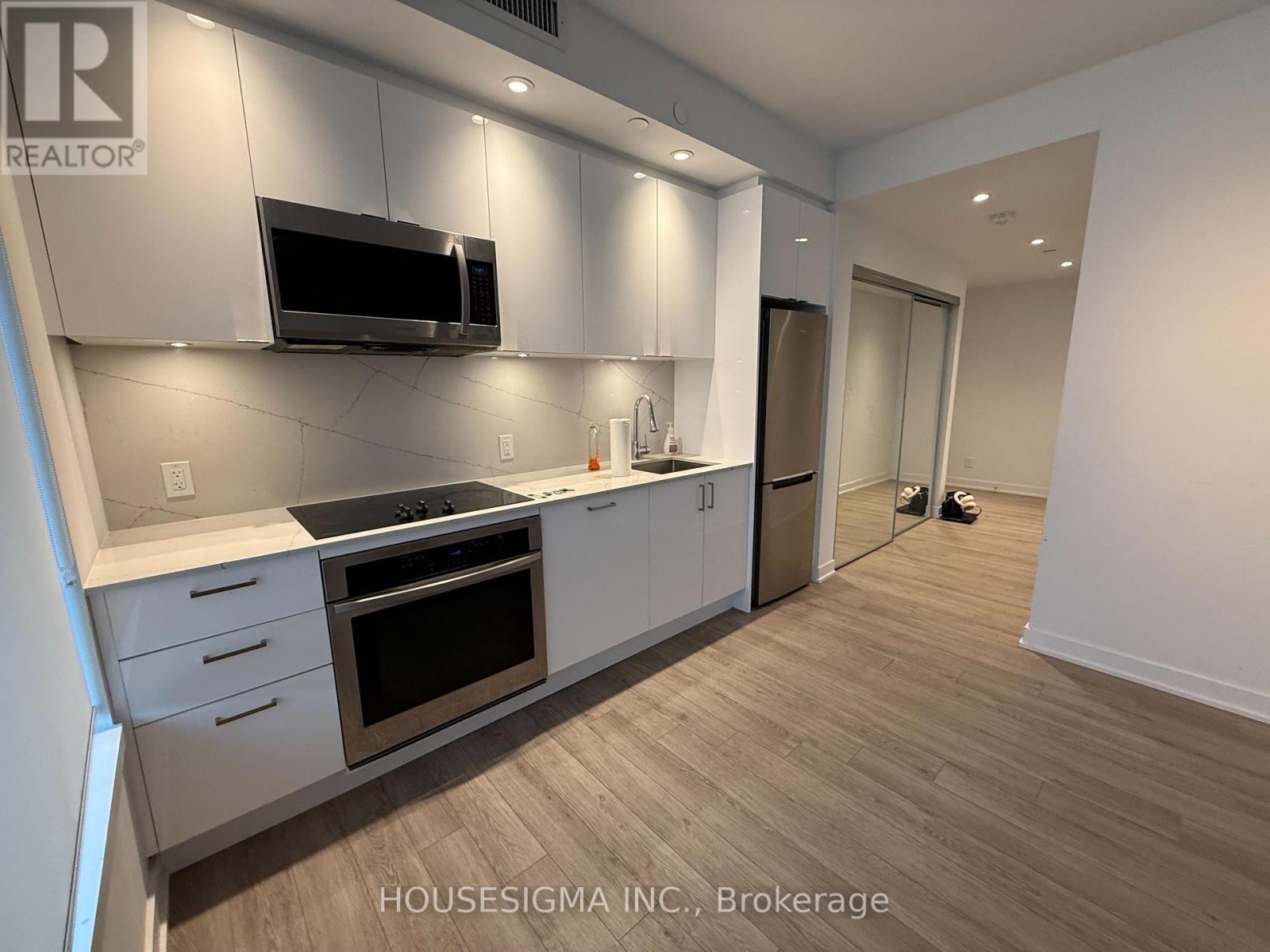 3712 - 1926 Lake Shore Boulevard W, Toronto, Ontario  M6S 0B1 - Photo 6 - W12559974