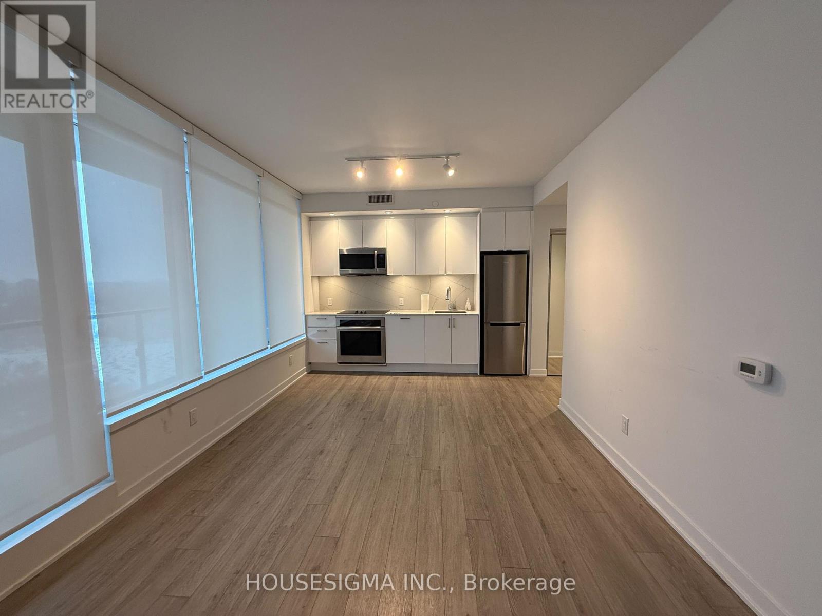 3712 - 1926 Lake Shore Boulevard W, Toronto, Ontario  M6S 0B1 - Photo 9 - W12559974