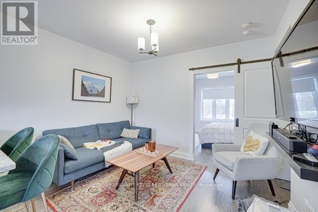 Main - 36 Winona Drive, Toronto, Ontario  M6G 3S6 - Photo 5 - C12651574