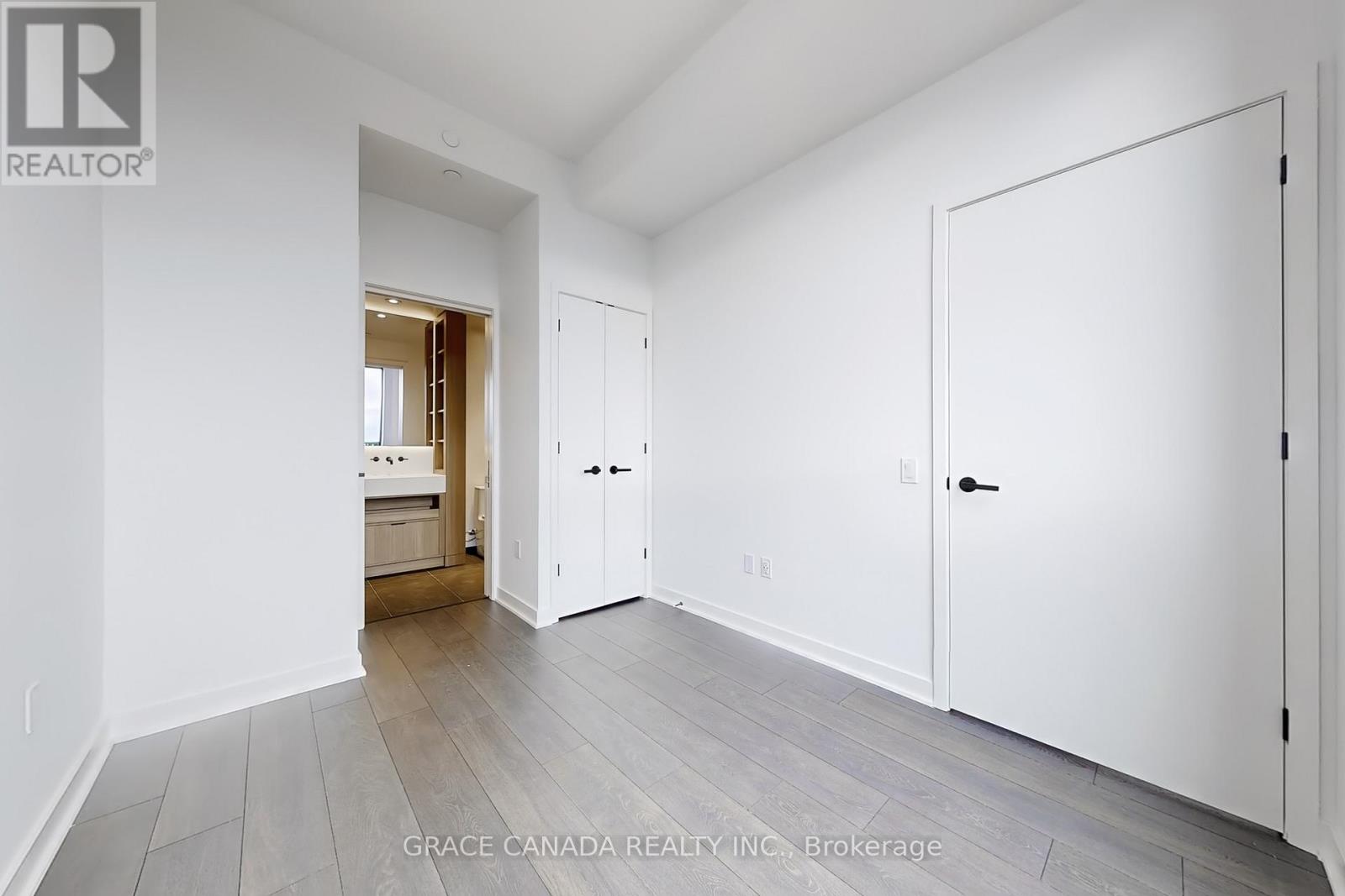 5004 - 55 Charles Street E, Toronto, Ontario  M4Y 0J1 - Photo 19 - C12651578