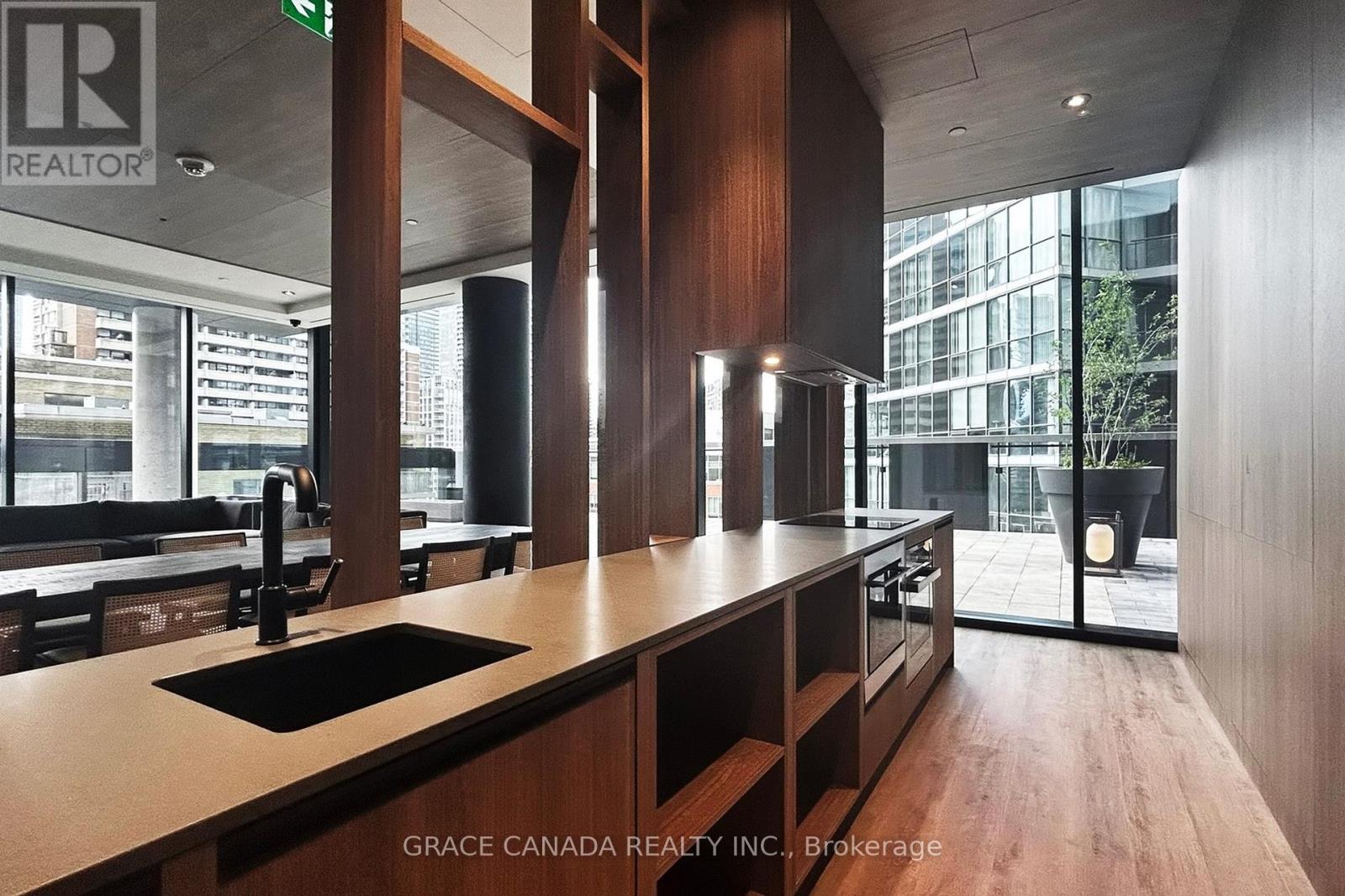 5004 - 55 Charles Street E, Toronto, Ontario  M4Y 0J1 - Photo 35 - C12651578