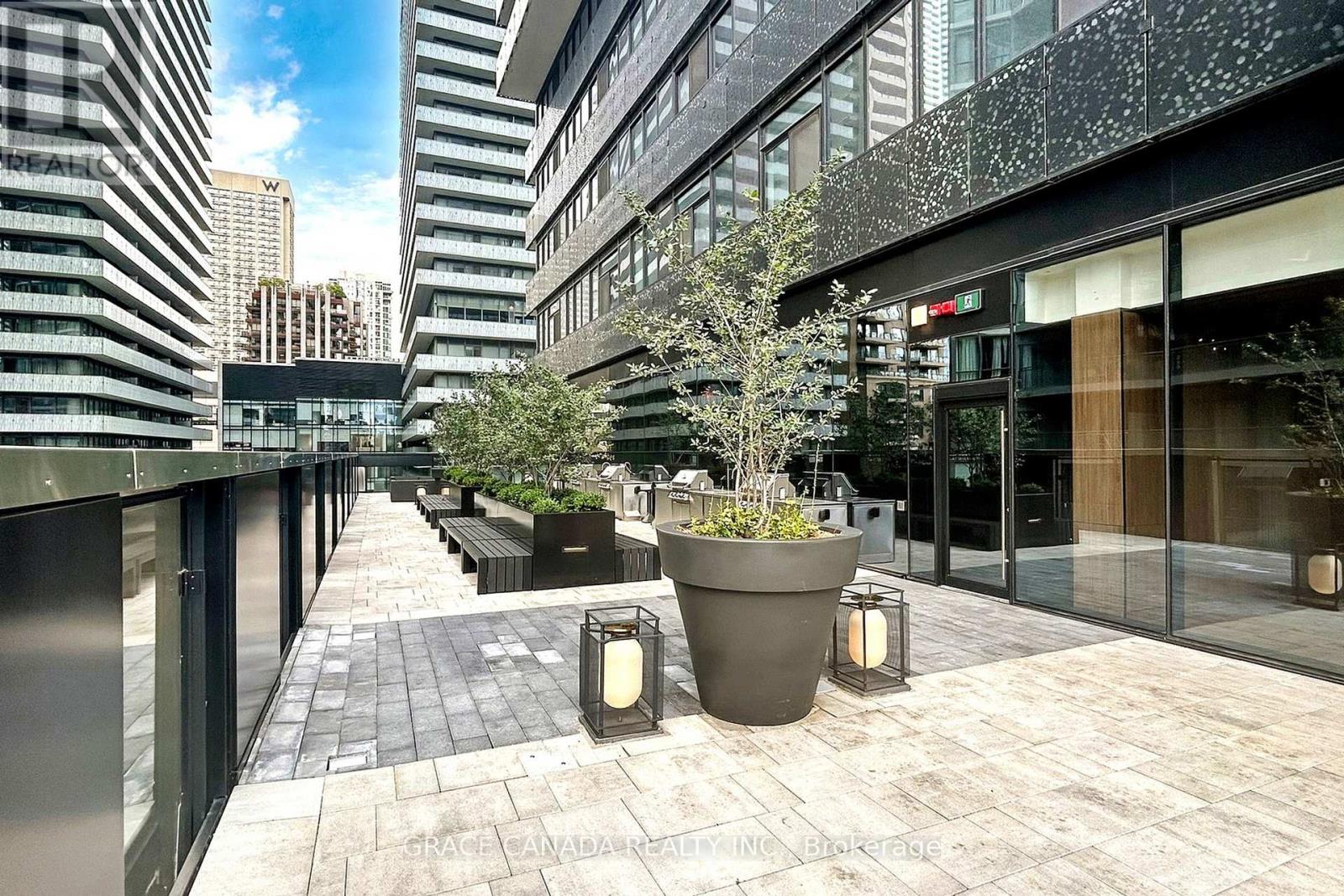 5004 - 55 Charles Street E, Toronto, Ontario  M4Y 0J1 - Photo 46 - C12651578