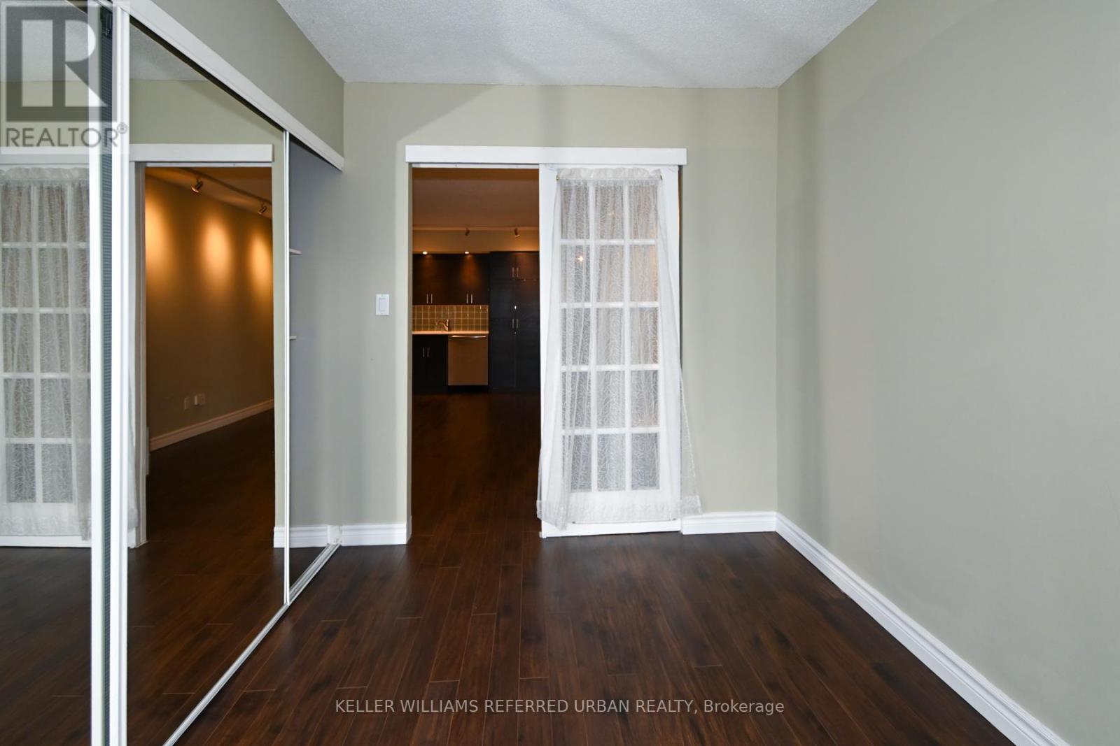 1922 - 25 The Esplanade, Toronto, Ontario  M5E 1W5 - Photo 14 - C12651592