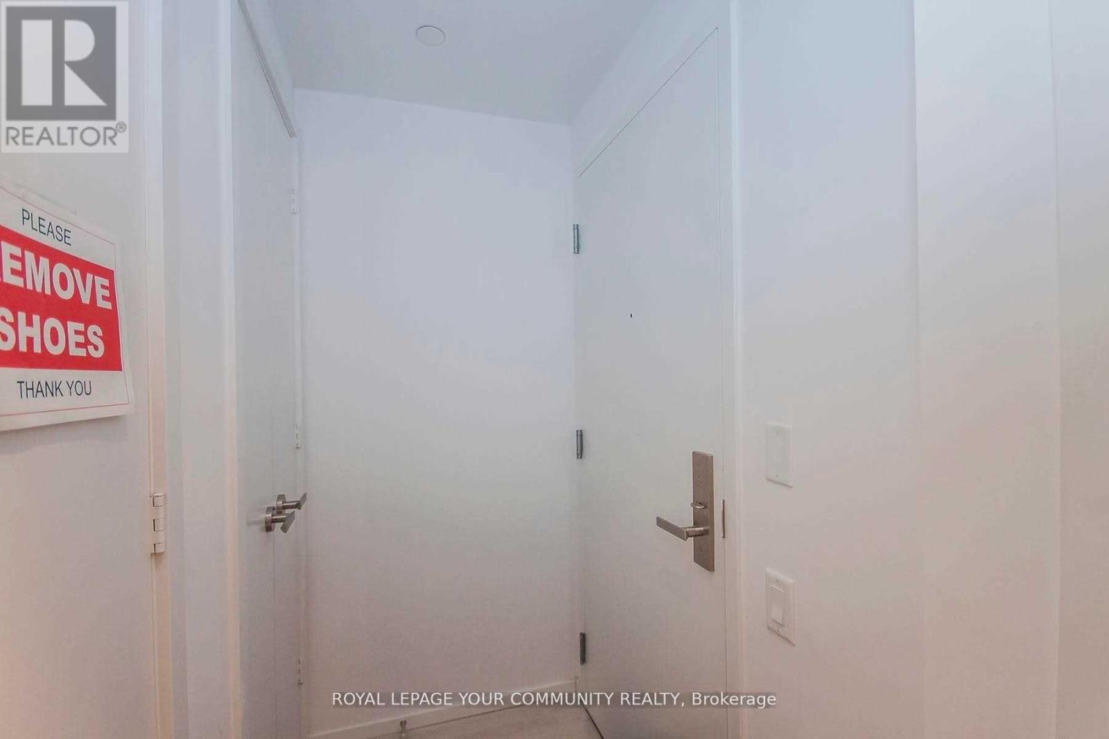 1701 - 5 St Joseph Street, Toronto, Ontario  M4Y 1J6 - Photo 14 - C12651606