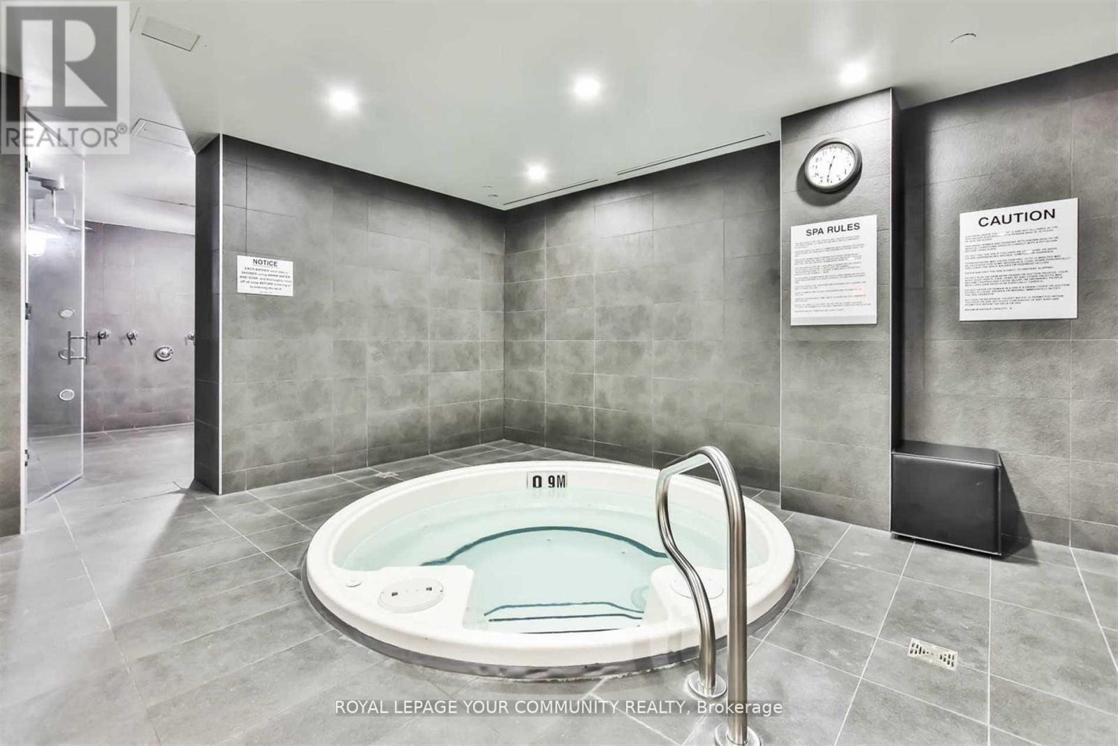 1701 - 5 St Joseph Street, Toronto, Ontario  M4Y 1J6 - Photo 20 - C12651606