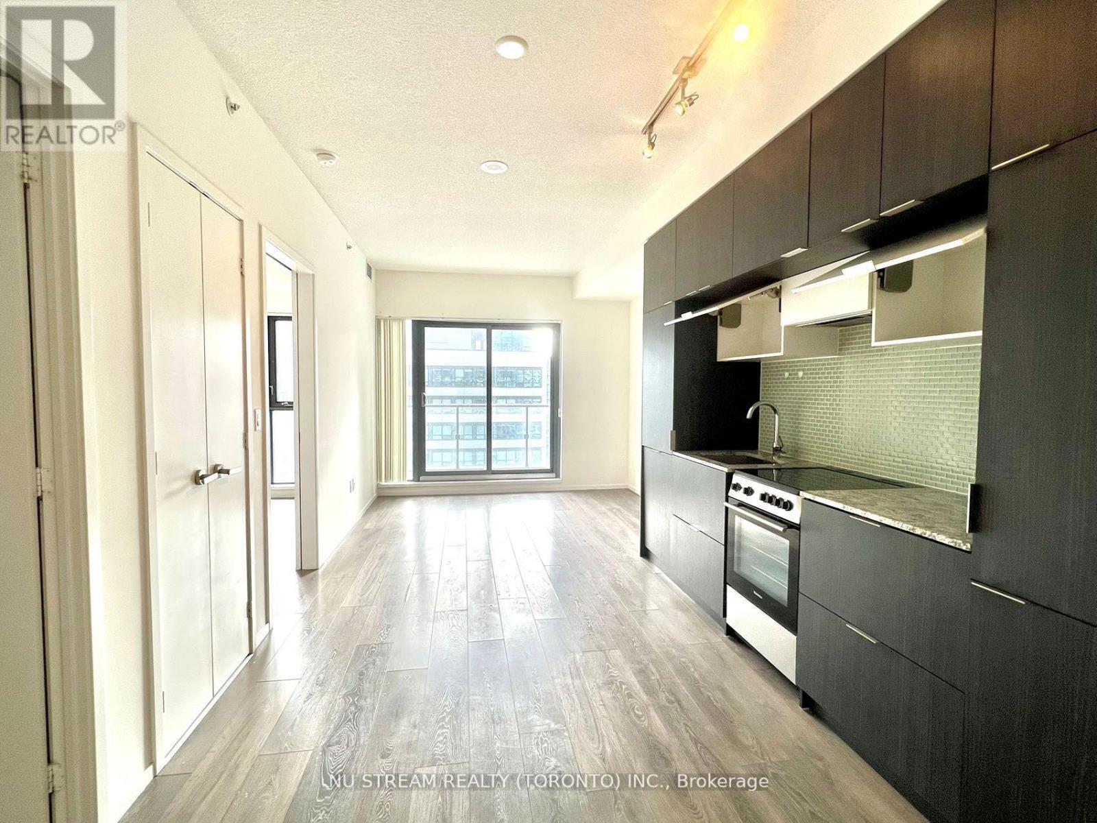 2903 - 159 Dundas Street E, Toronto, Ontario  M5B 0A9 - Photo 3 - C12651610