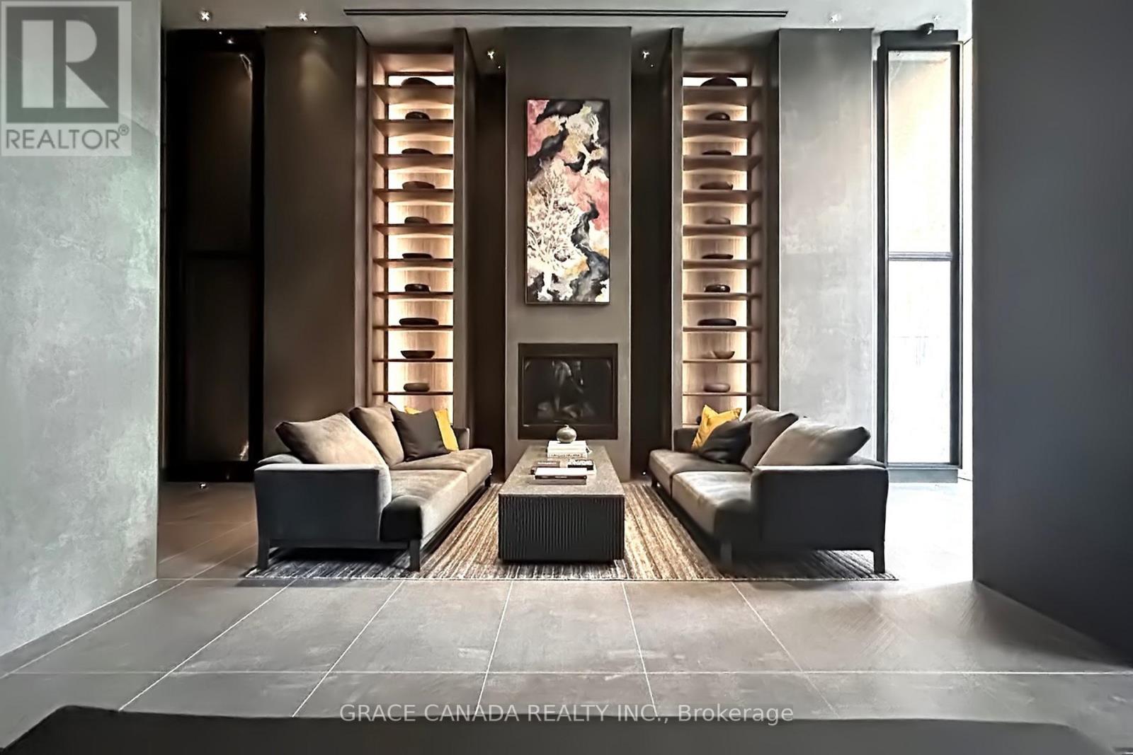 5004 - 55 Charles Street E, Toronto, Ontario  M4Y 0J1 - Photo 3 - C12651644