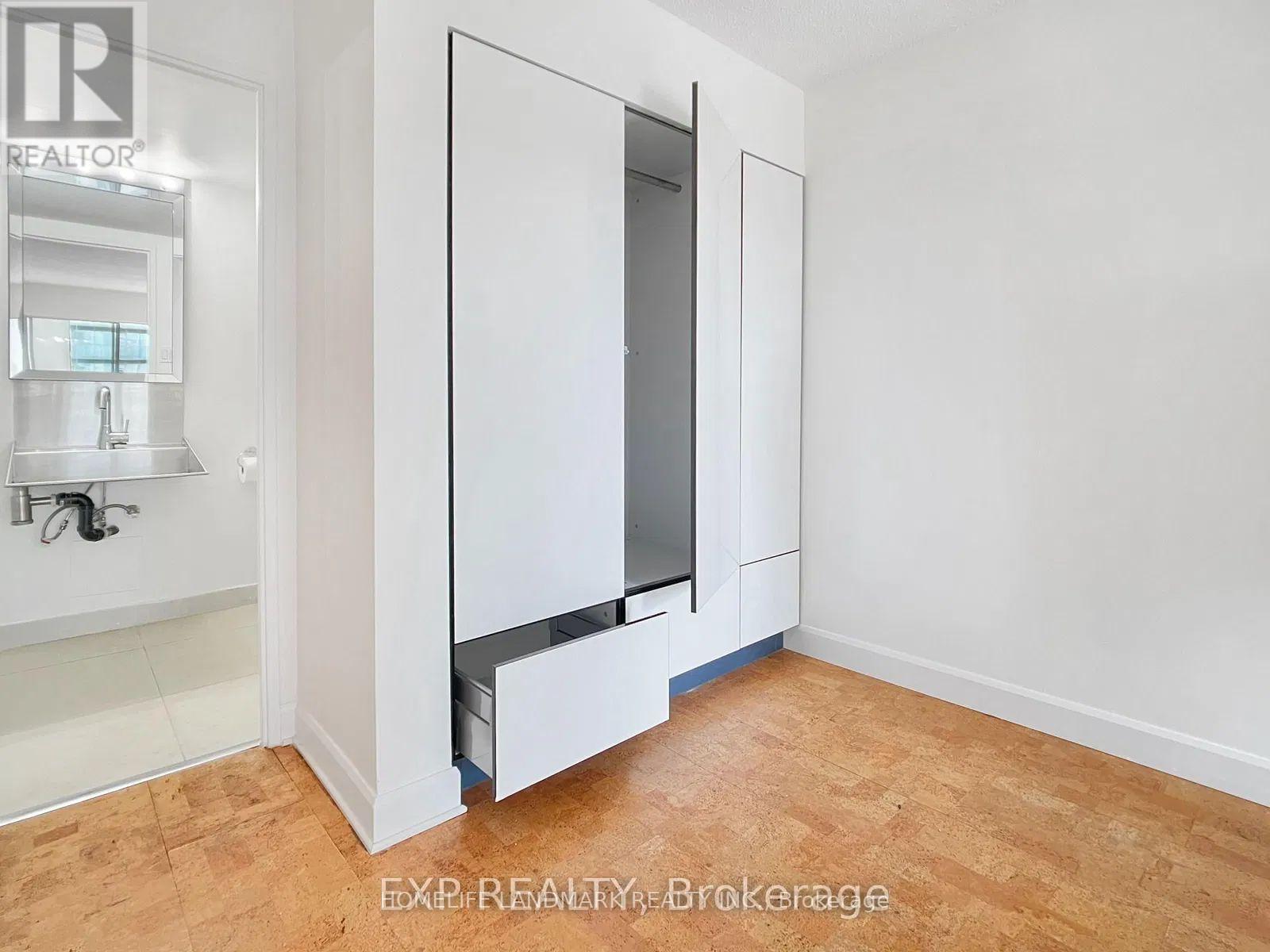 805 - 92 King Street W, Toronto (Bay Street Corridor), Ontario  M5H 1H1 - Photo 20 - C12651650