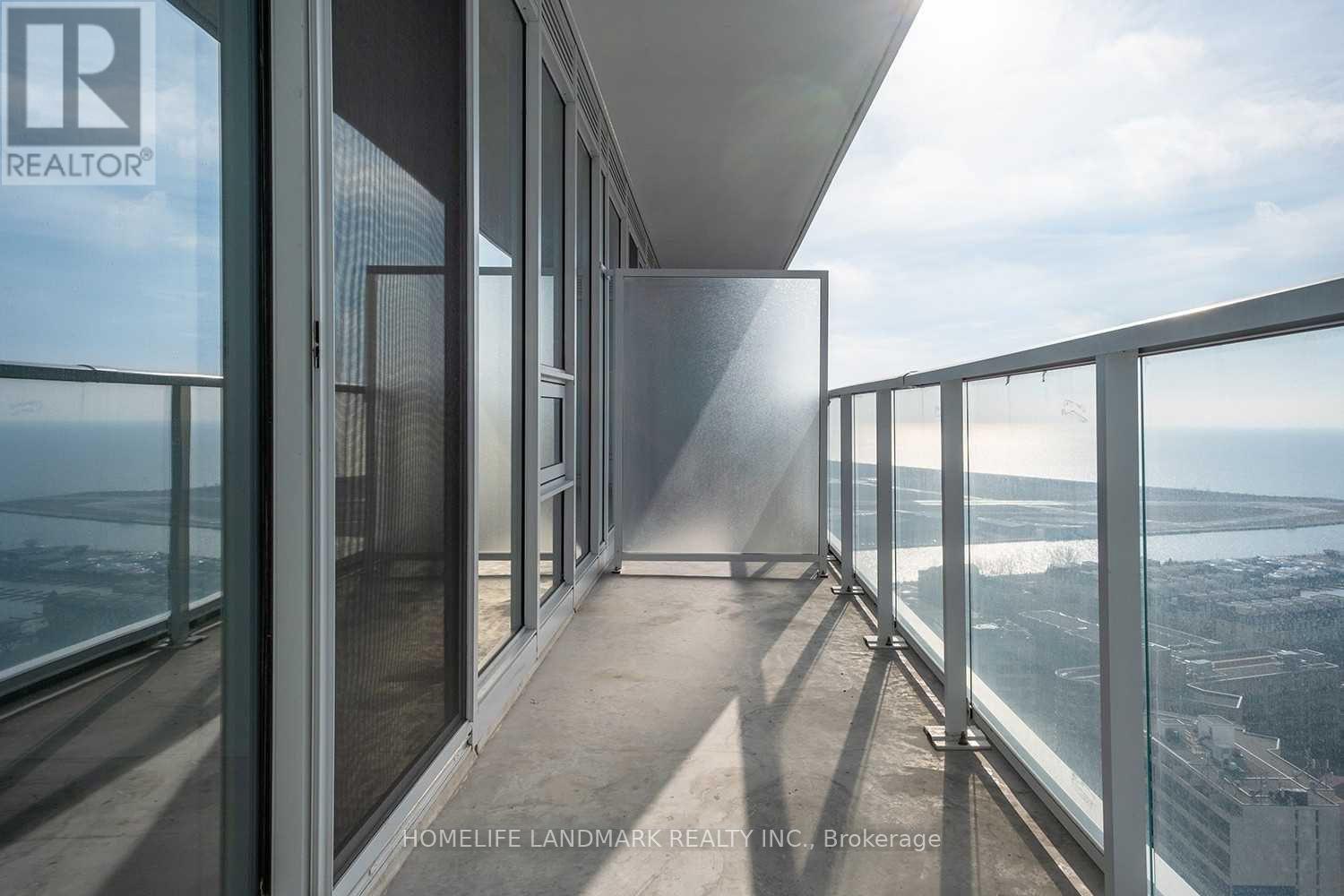 3205 - 17 Bathurst St Street, Toronto, Ontario  M5V 0N1 - Photo 12 - C12651652