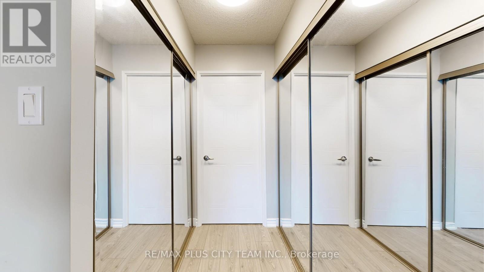 414 - 1890 Valley Farm Road, Pickering (Town Centre), Ontario  L1V 6B4 - Photo 13 - E12651526