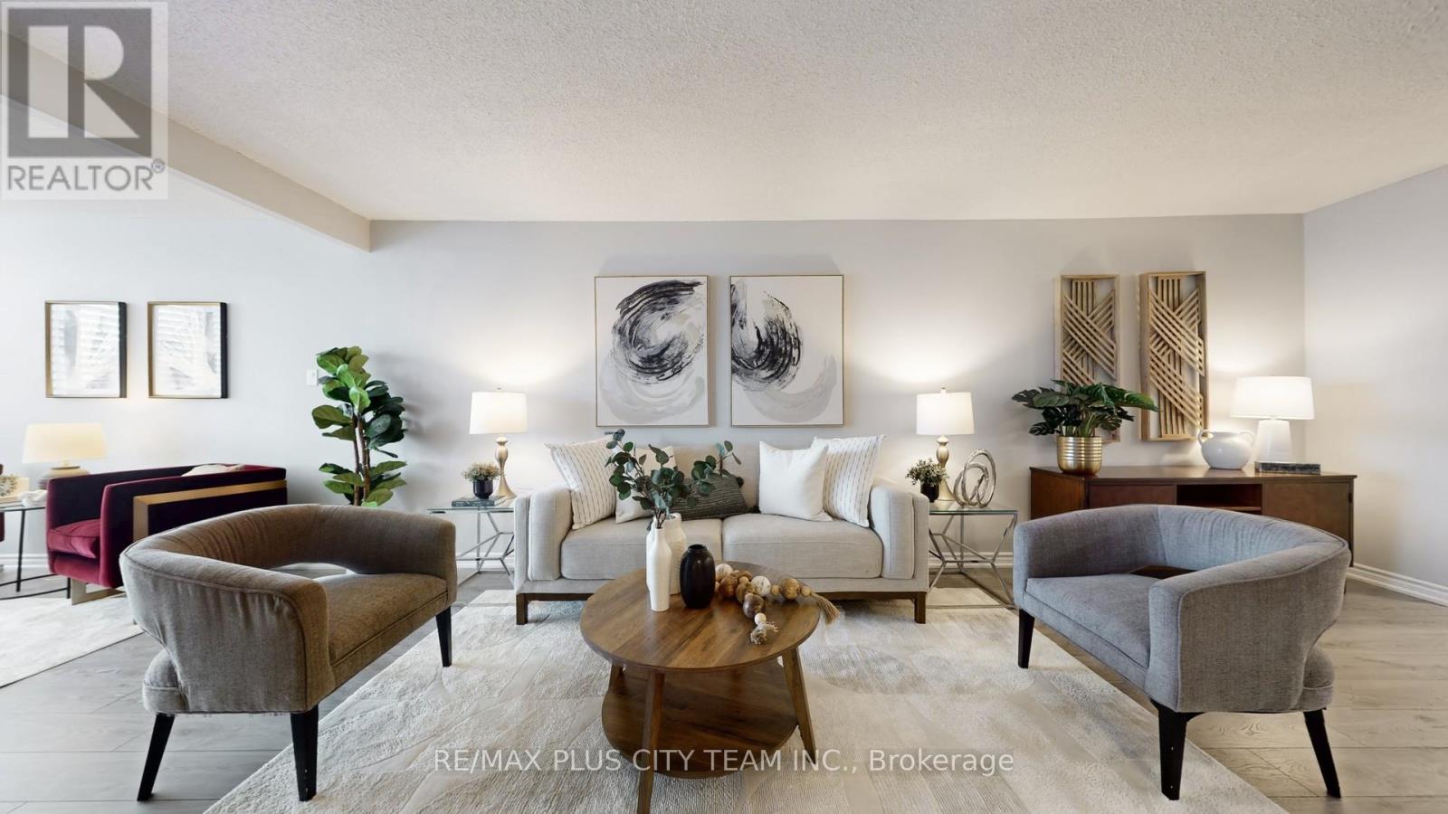 414 - 1890 Valley Farm Road, Pickering (Town Centre), Ontario  L1V 6B4 - Photo 2 - E12651526