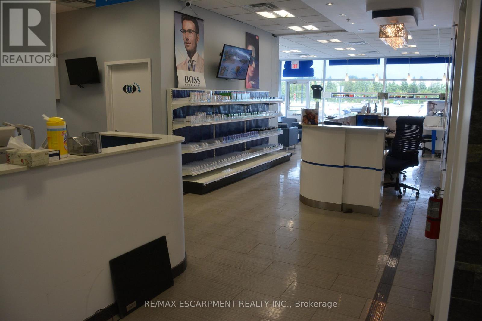 103 - 300 Rossland Road E, Ajax, Ontario  L1Z 0K4 - Photo 11 - E12651626