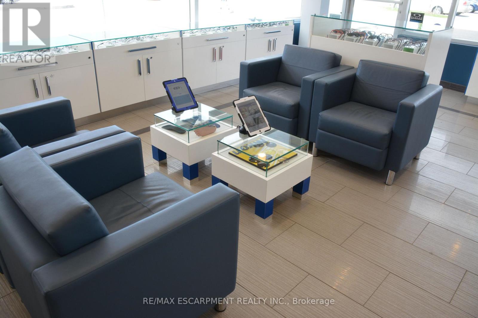 103 - 300 Rossland Road E, Ajax, Ontario  L1Z 0K4 - Photo 3 - E12651626