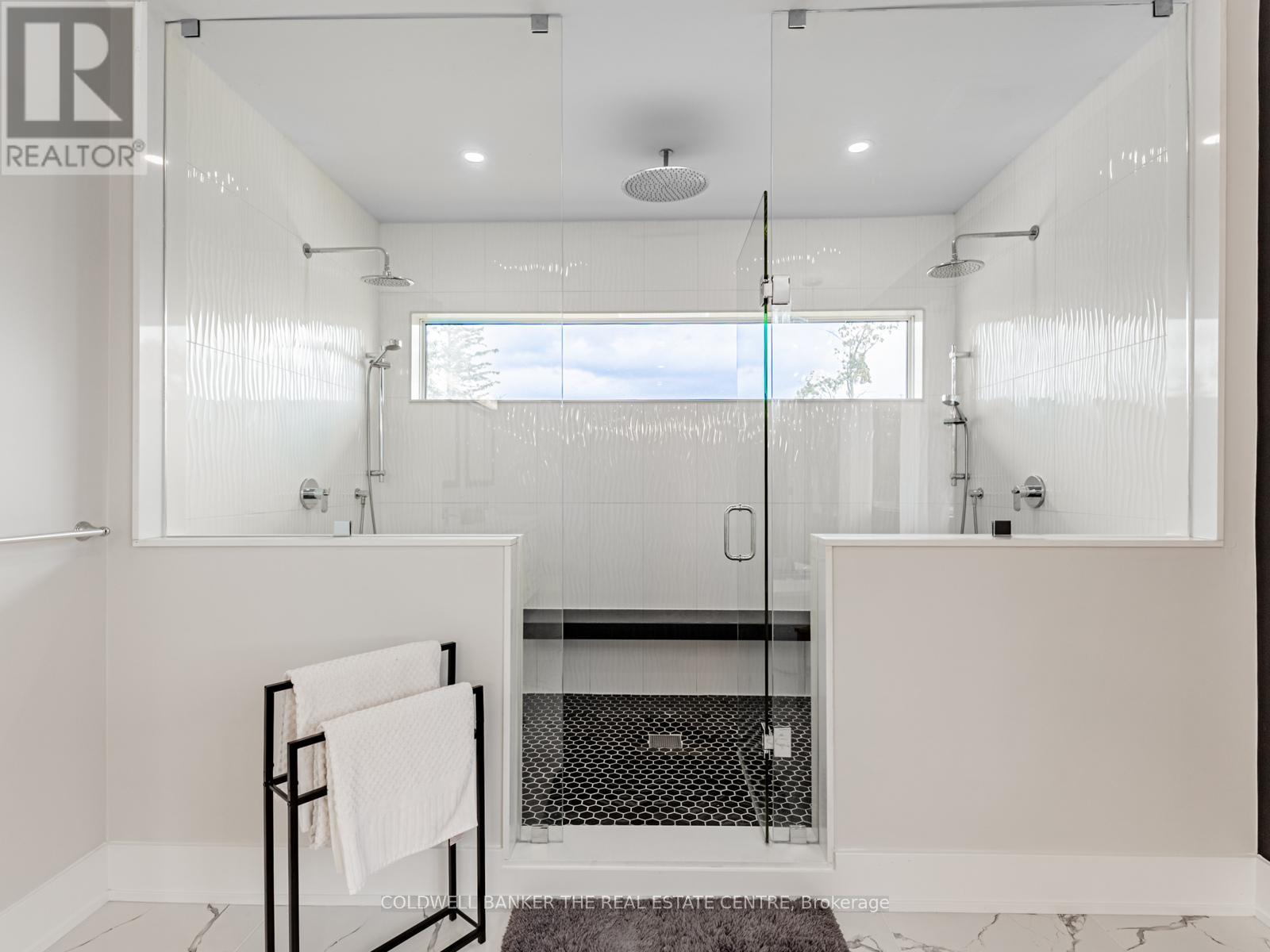 2166 10th Side Road, Bradford West Gwillimbury, Ontario  L3Z 2K9 - Photo 19 - N12651544