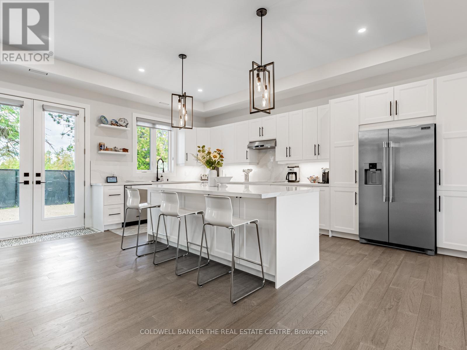 2166 10th Side Road, Bradford West Gwillimbury, Ontario  L3Z 2K9 - Photo 31 - N12651544