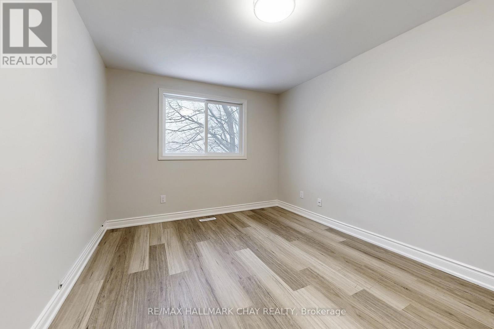 Main - 99 Fred Cook Drive, Bradford West Gwillimbury (Bradford), Ontario  L3Z 1V1 - Photo 11 - N12651562