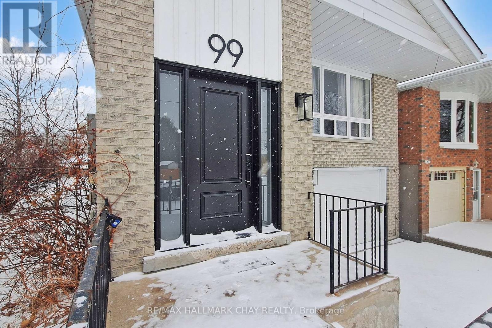 Main - 99 Fred Cook Drive, Bradford West Gwillimbury (Bradford), Ontario  L3Z 1V1 - Photo 2 - N12651562