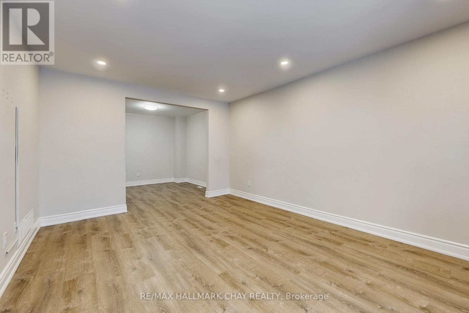 Main - 99 Fred Cook Drive, Bradford West Gwillimbury (Bradford), Ontario  L3Z 1V1 - Photo 8 - N12651562