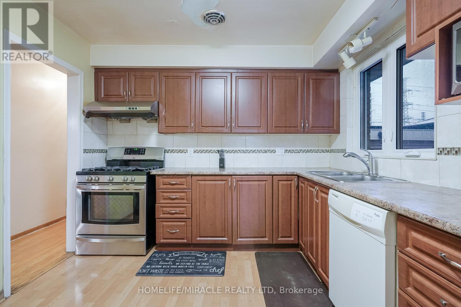 39 Chancellor Drive, Toronto, Ontario  M1G 2W4 - Photo 14 - E12649676