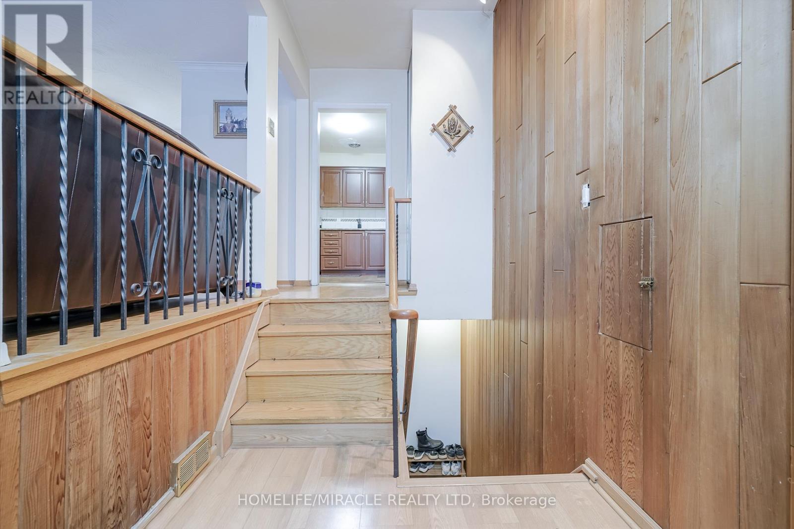 39 Chancellor Drive, Toronto, Ontario  M1G 2W4 - Photo 13 - E12649676