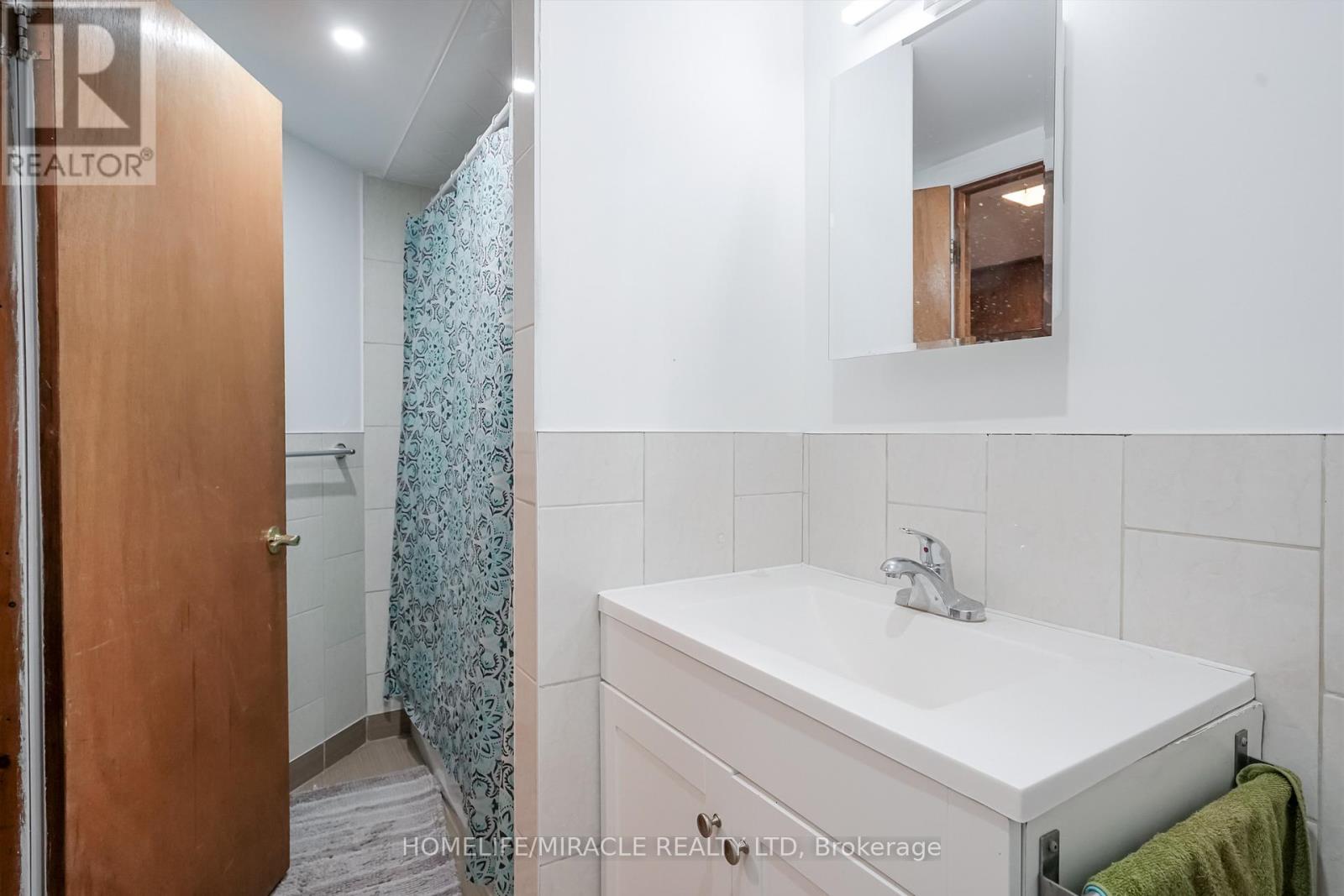 39 Chancellor Drive, Toronto, Ontario  M1G 2W4 - Photo 34 - E12649676