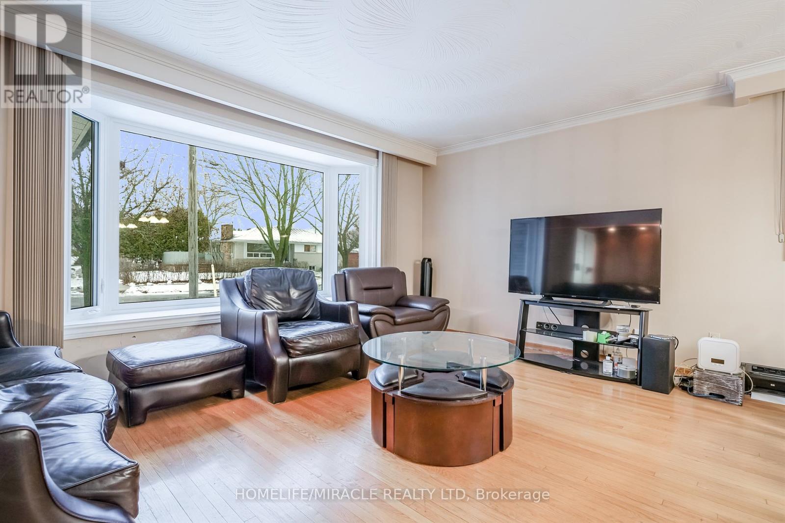 39 Chancellor Drive, Toronto, Ontario  M1G 2W4 - Photo 6 - E12649676