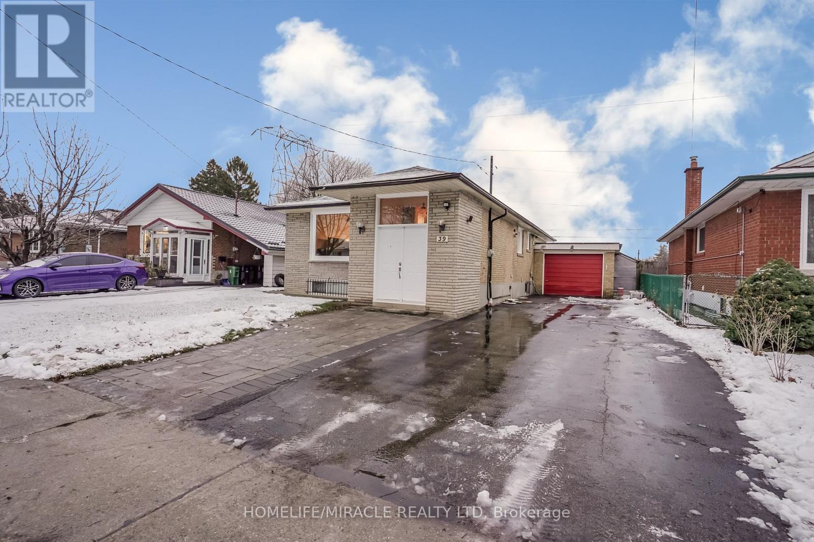 39 Chancellor Drive, Toronto, Ontario  M1G 2W4 - Photo 3 - E12649676