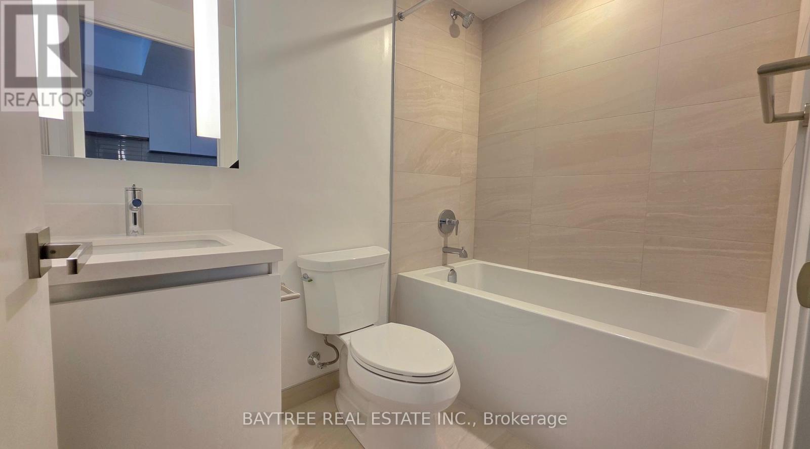 1509 - 2 Erskine Road, Mississauga (City Centre), Ontario  L5B 0S1 - Photo 8 - W12651534