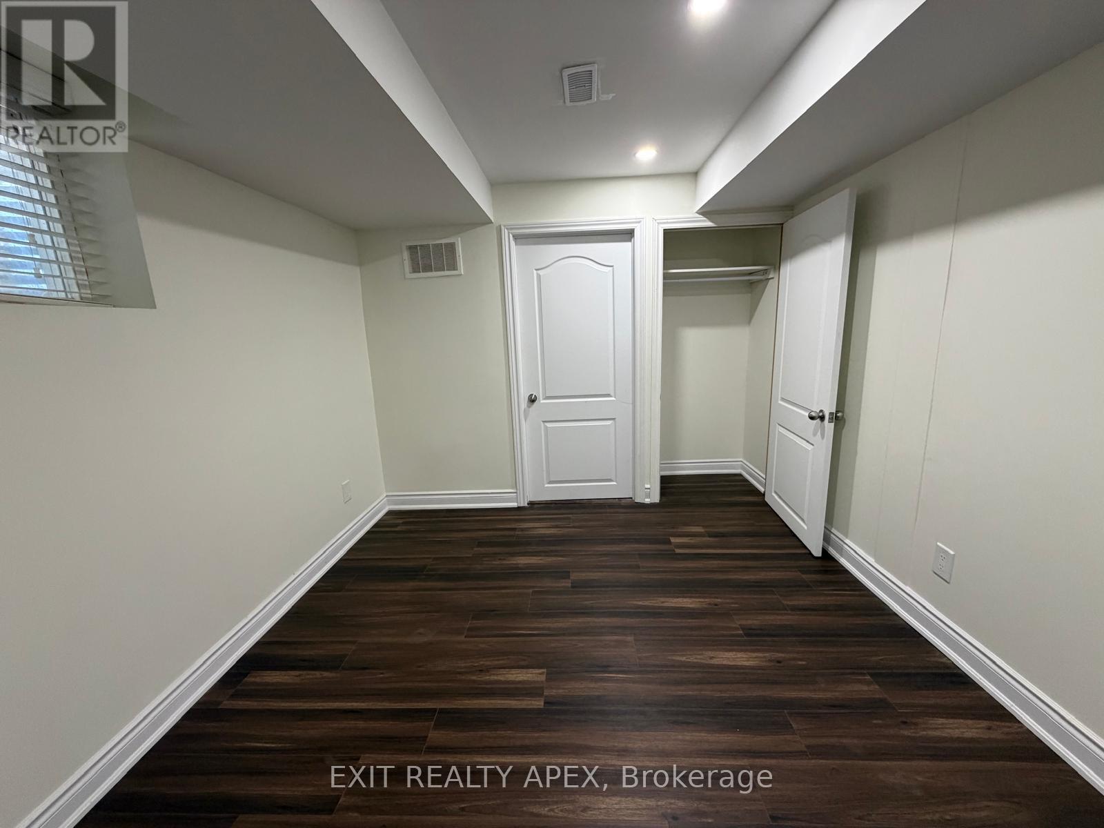 78 Fandago (Basement) Drive, Brampton (Credit Valley), Ontario  L6X 0R4 - Photo 10 - W12651538