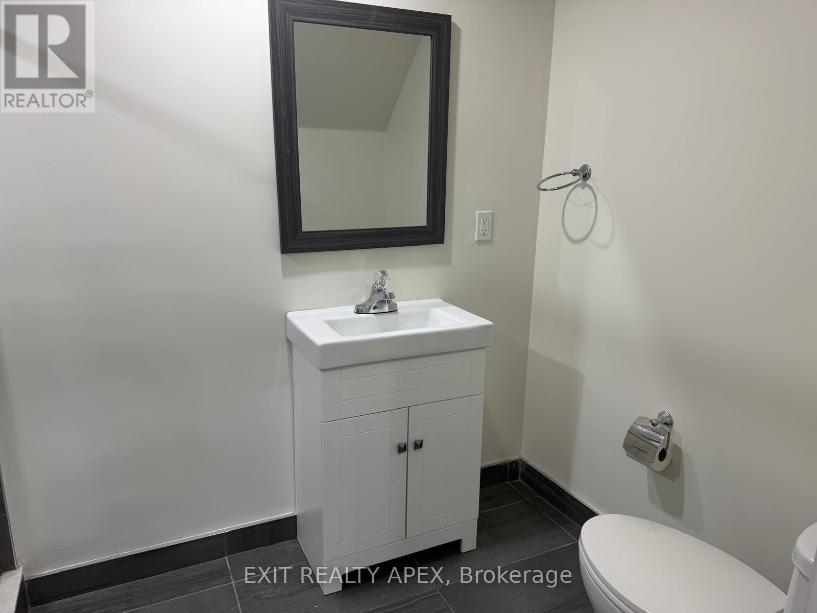 78 Fandago (Basement) Drive, Brampton (Credit Valley), Ontario  L6X 0R4 - Photo 15 - W12651538