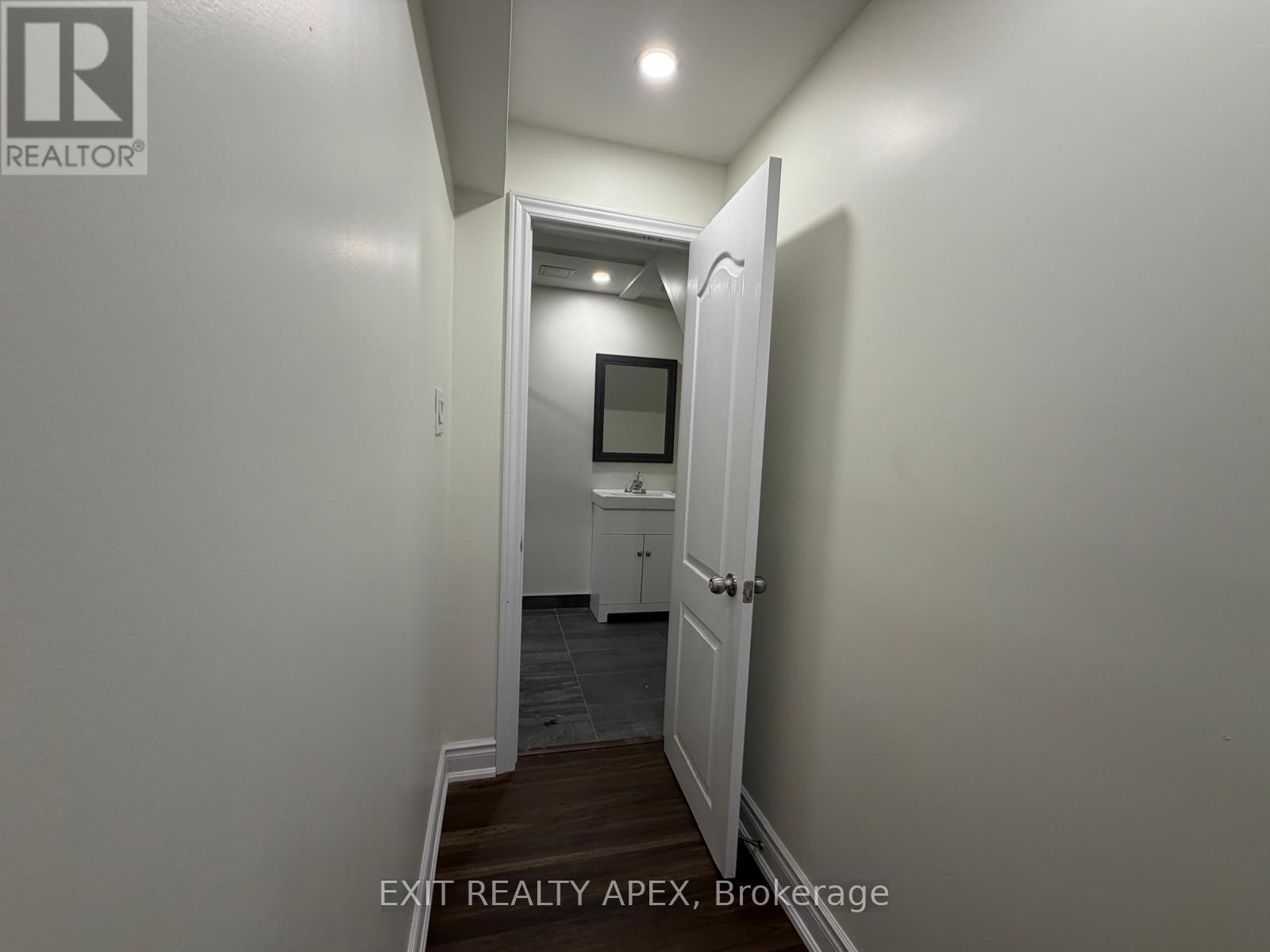 78 Fandago (Basement) Drive, Brampton (Credit Valley), Ontario  L6X 0R4 - Photo 18 - W12651538