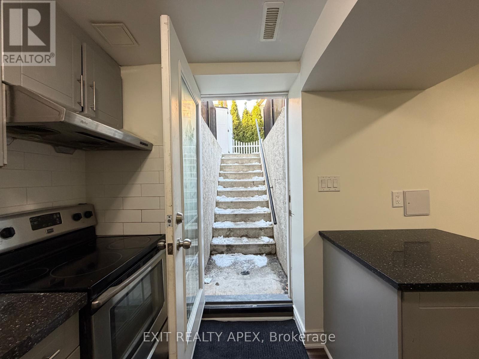 78 Fandago (Basement) Drive, Brampton (Credit Valley), Ontario  L6X 0R4 - Photo 20 - W12651538