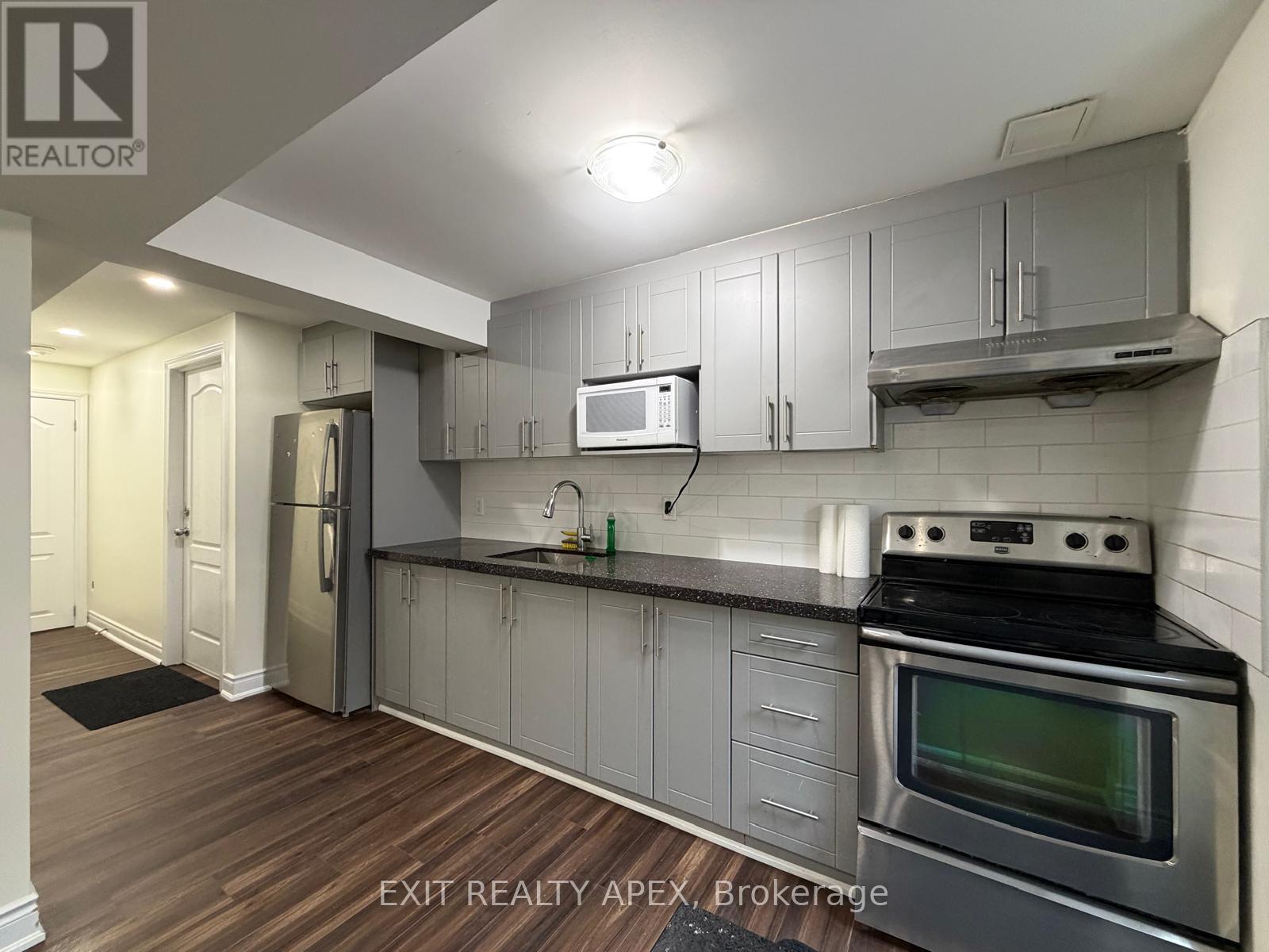 78 Fandago (Basement) Drive, Brampton (Credit Valley), Ontario  L6X 0R4 - Photo 3 - W12651538