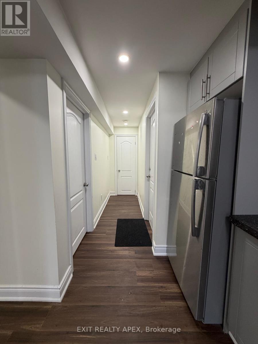 78 Fandago (Basement) Drive, Brampton (Credit Valley), Ontario  L6X 0R4 - Photo 4 - W12651538