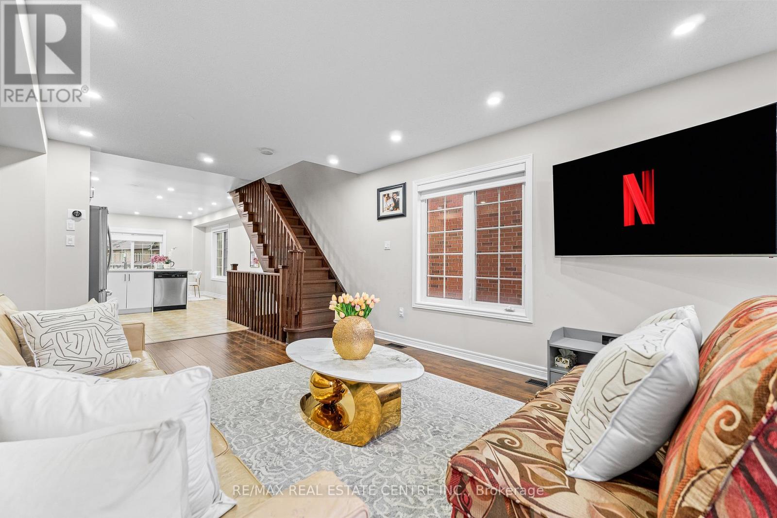 10 Shiraz Drive, Brampton (Sandringham-Wellington), Ontario  L6R 0W7 - Photo 15 - W12651572