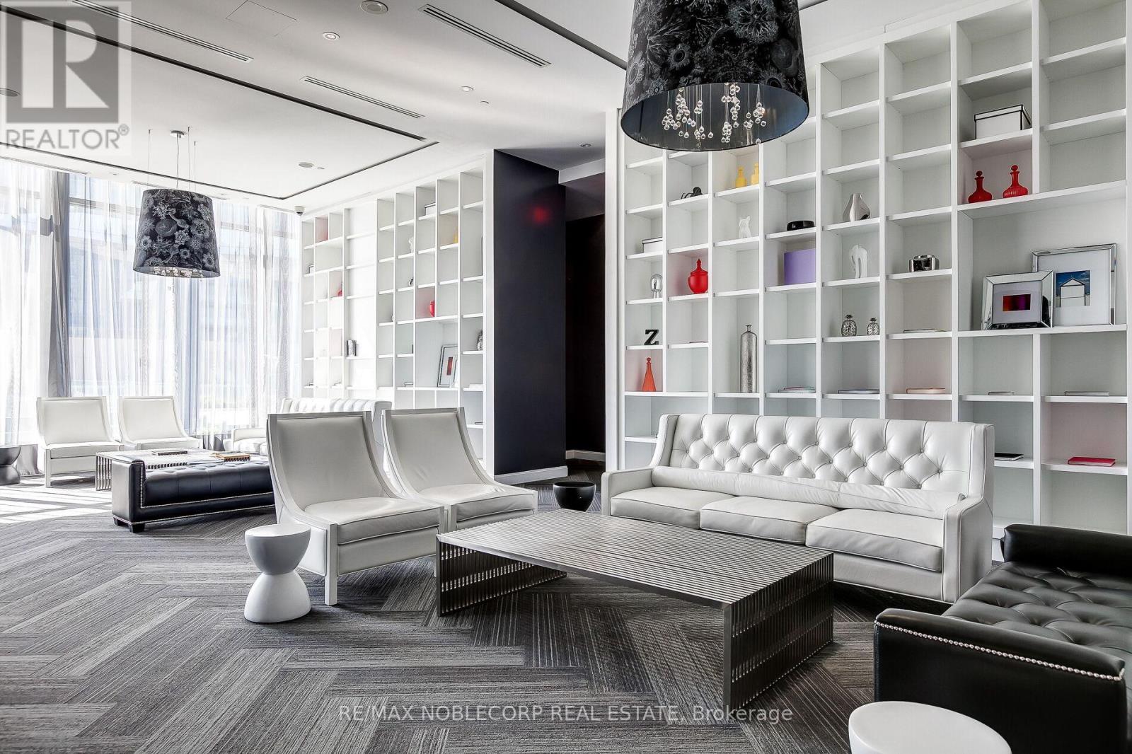 2212 - 88 Park Lawn Road, Toronto (Mimico), Ontario  M8Y 0B5 - Photo 23 - W12651602