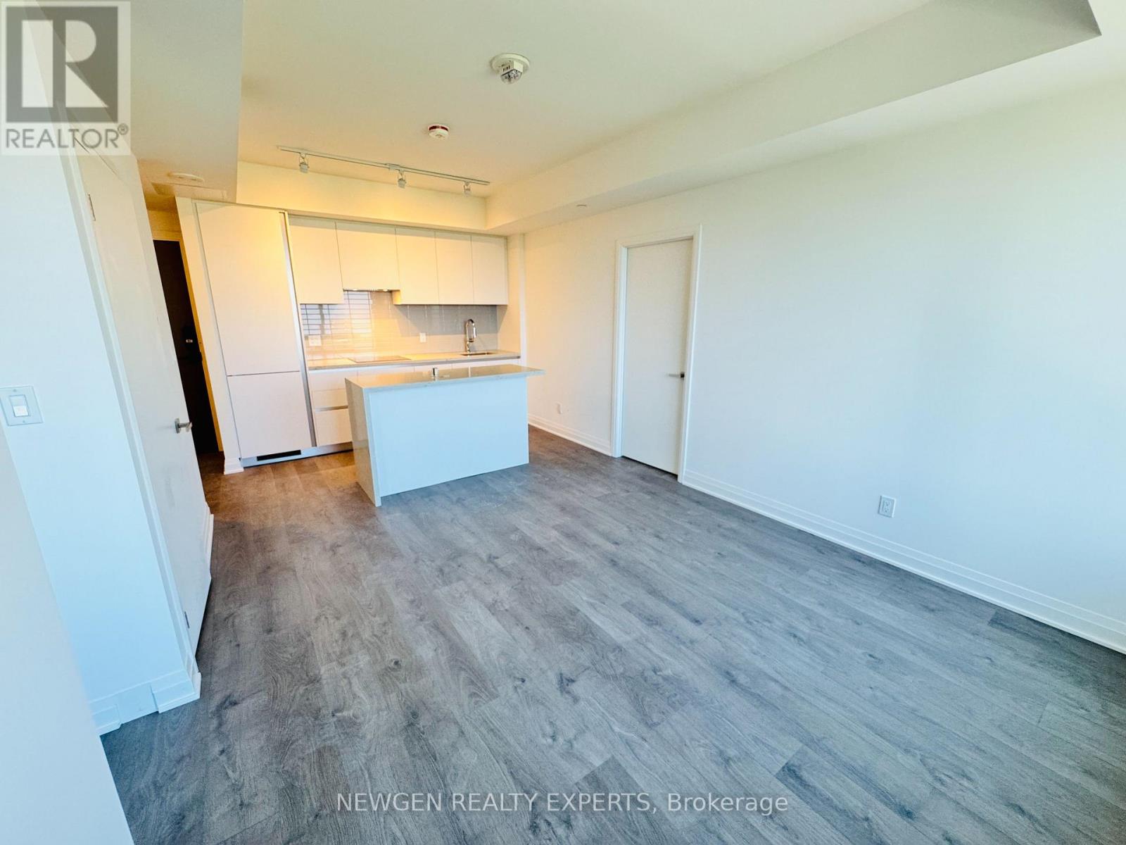 4603 - 4015 The Exchange, Mississauga (City Centre), Ontario  L5B 1M7 - Photo 11 - W12651622