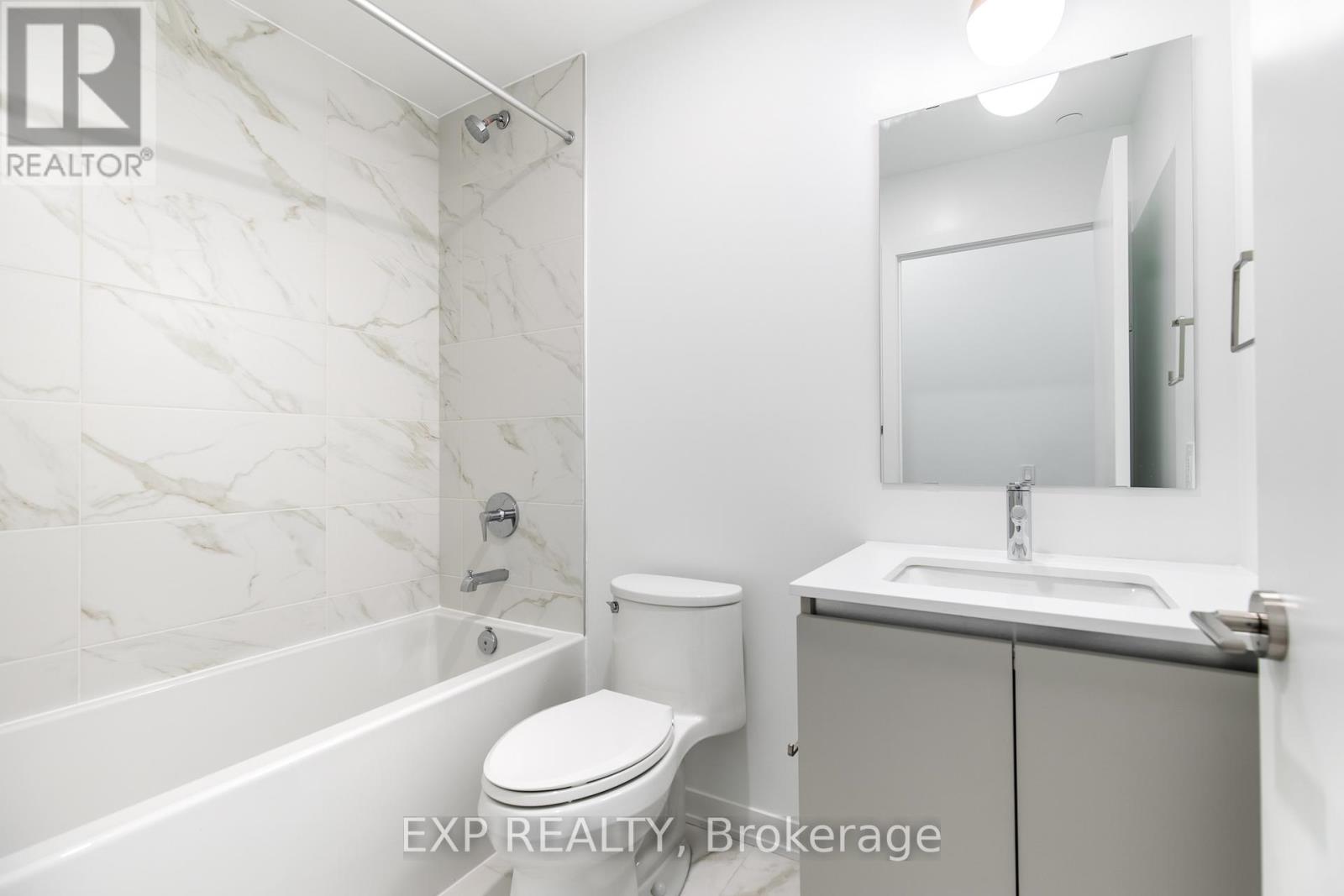 224 - 395 Dundas Street West Street, Oakville (Go Glenorchy), Ontario  L6M 4M2 - Photo 11 - W12651636