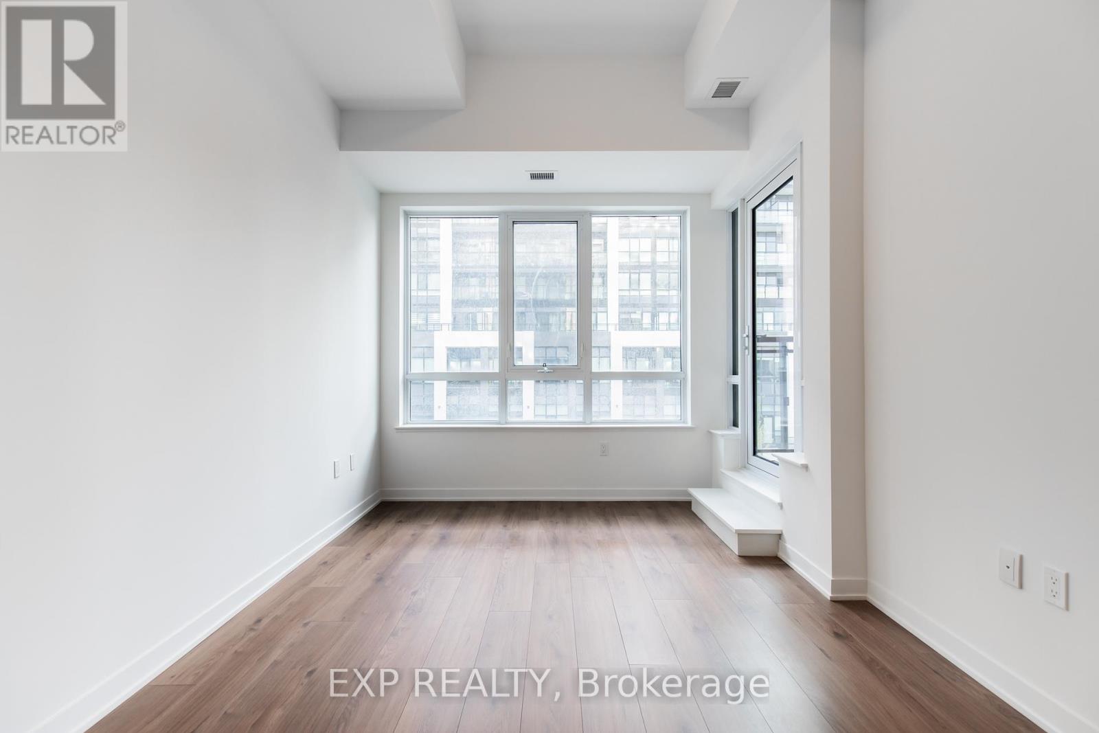 224 - 395 Dundas Street West Street, Oakville (Go Glenorchy), Ontario  L6M 4M2 - Photo 18 - W12651636