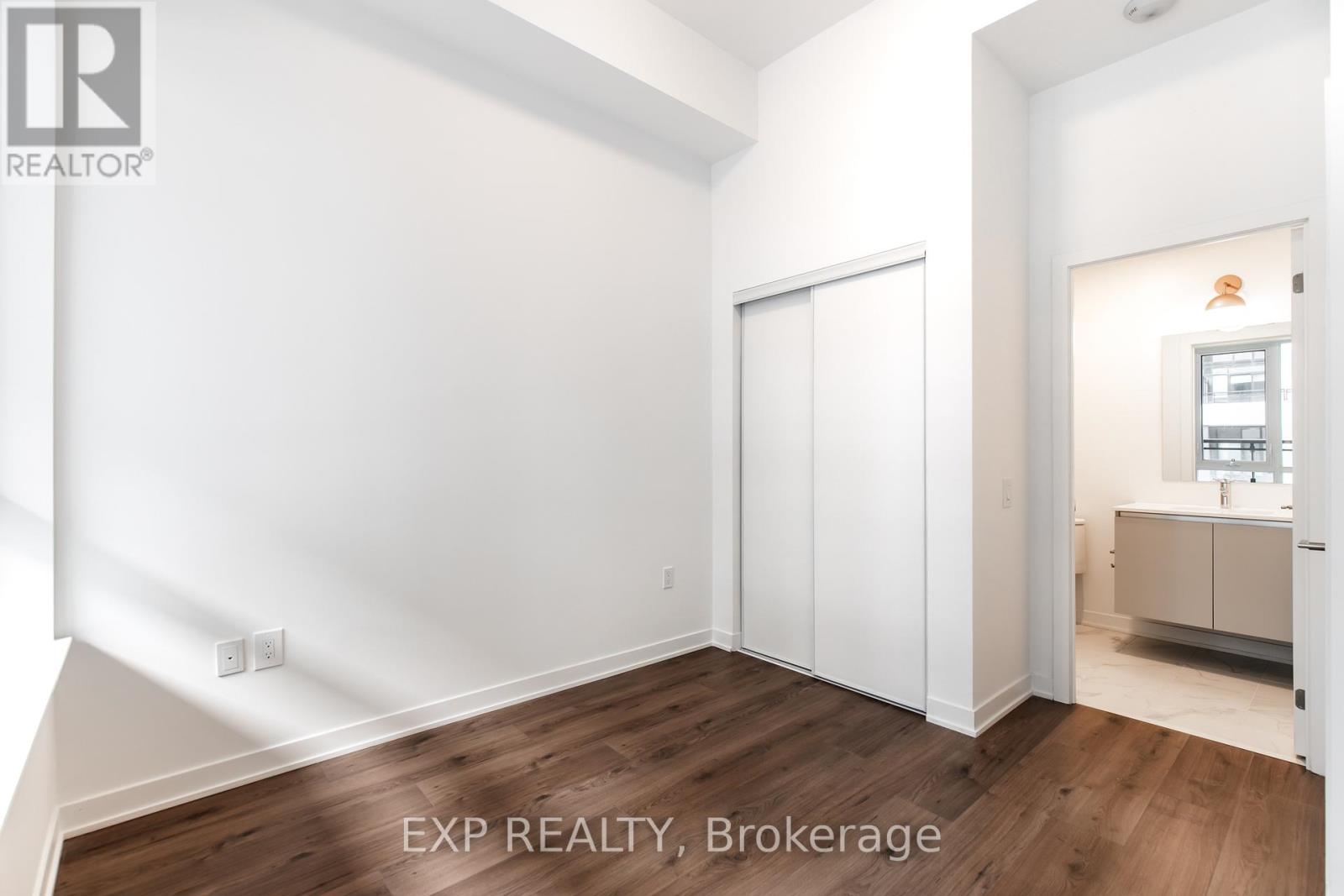 224 - 395 Dundas Street West Street, Oakville (Go Glenorchy), Ontario  L6M 4M2 - Photo 28 - W12651636