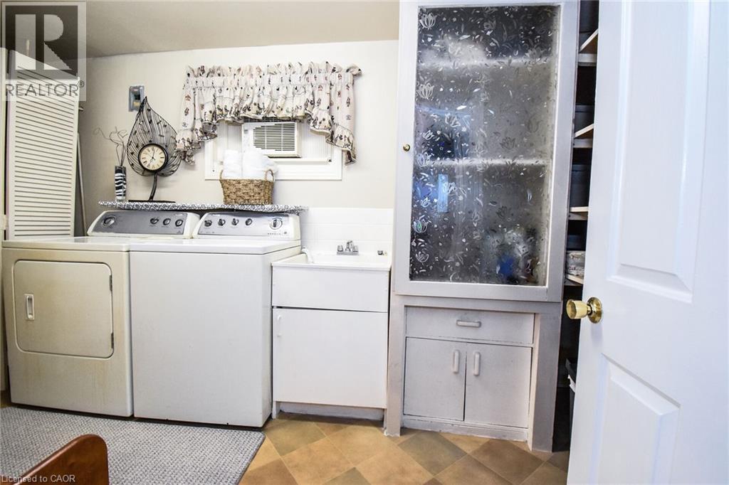 802 John Street, Dunnville, Ontario  N1A 2R6 - Photo 27 - 40771792