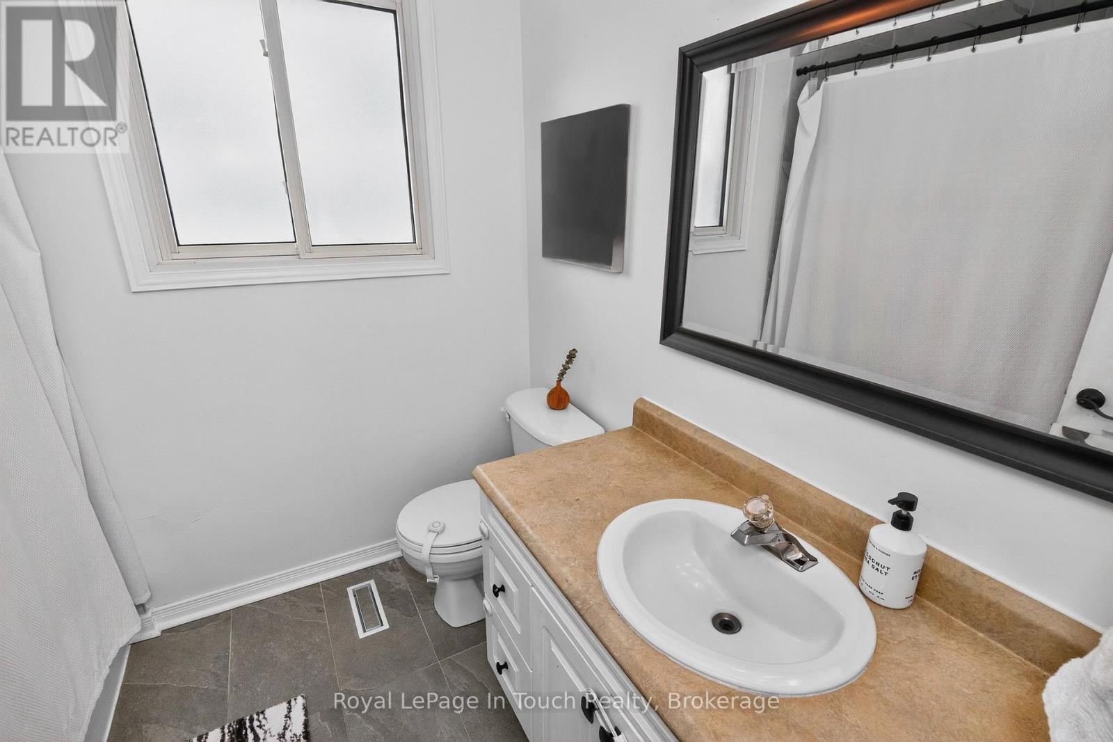 958 Montreal Street, Midland, Ontario  L4R 1H2 - Photo 20 - S12651668