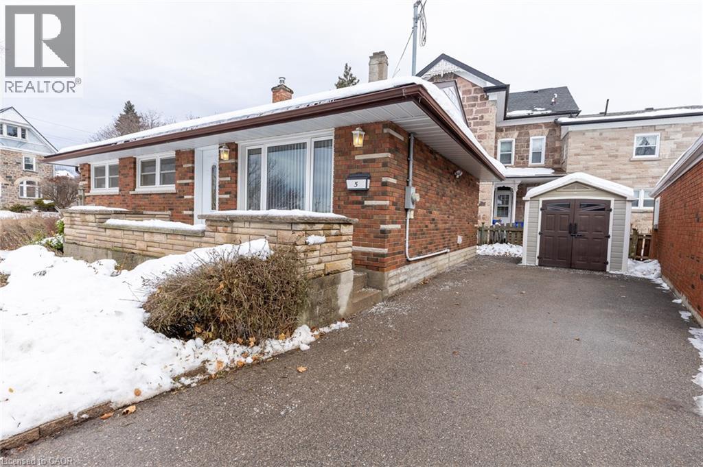5 Mckenzie Street, Cambridge, Ontario  N1R 4C9 - Photo 2 - 40795000