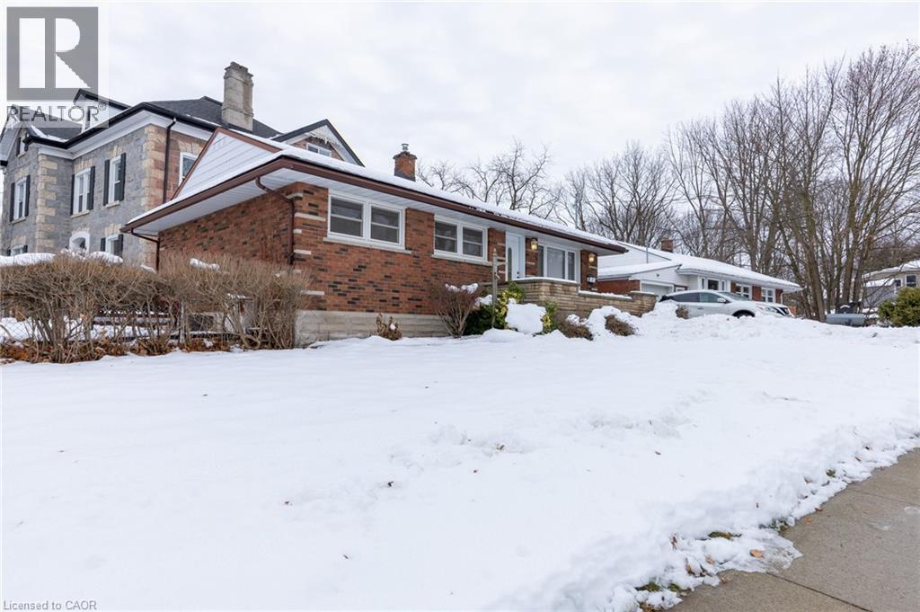 5 Mckenzie Street, Cambridge, Ontario  N1R 4C9 - Photo 3 - 40795000