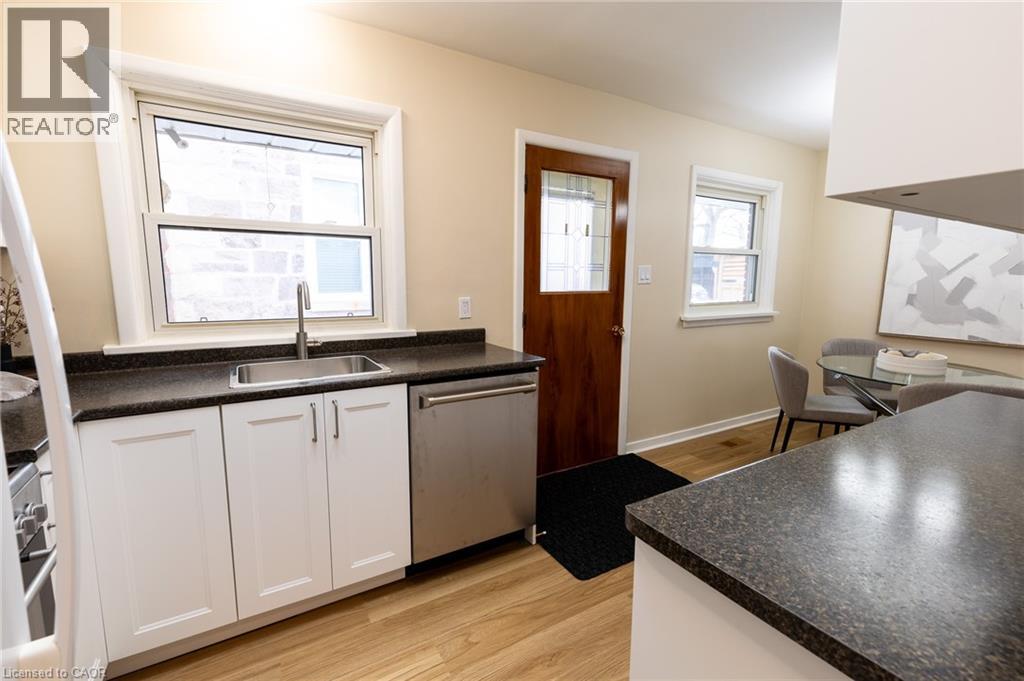 5 Mckenzie Street, Cambridge, Ontario  N1R 4C9 - Photo 11 - 40795000