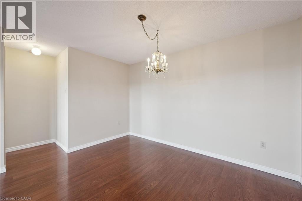 30 Blue Springs Drive Unit# 702, Waterloo, Ontario  N2J 4T2 - Photo 6 - 40777462