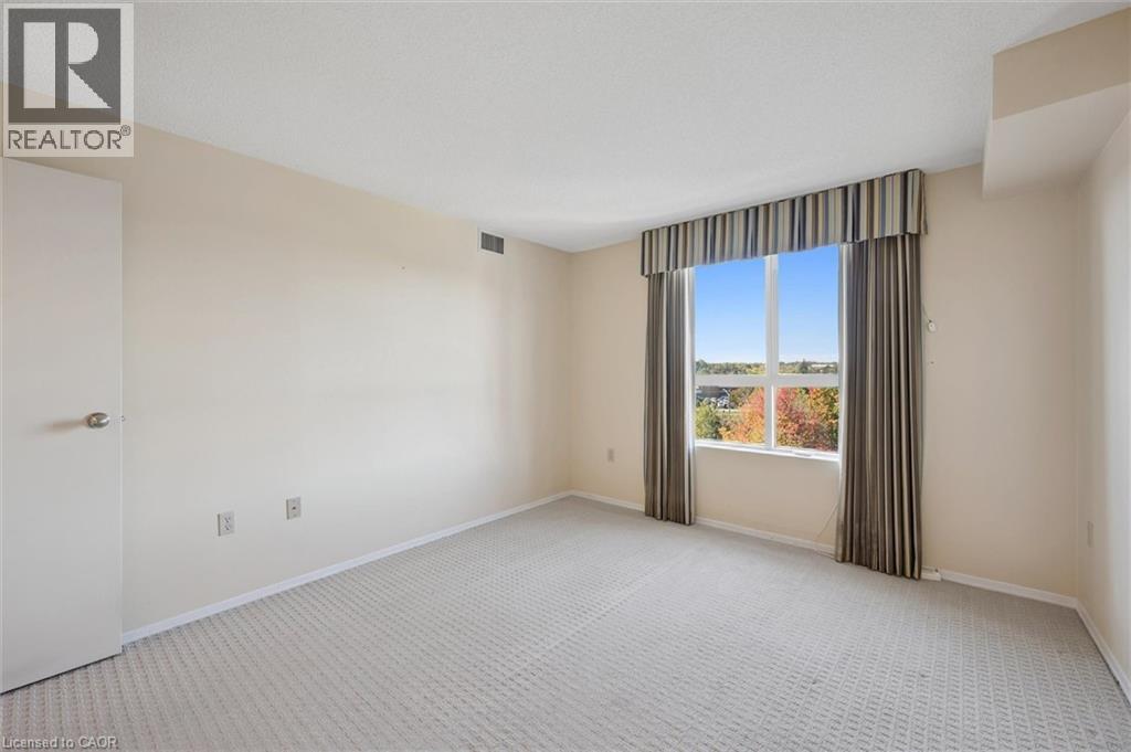 30 Blue Springs Drive Unit# 702, Waterloo, Ontario  N2J 4T2 - Photo 22 - 40777462